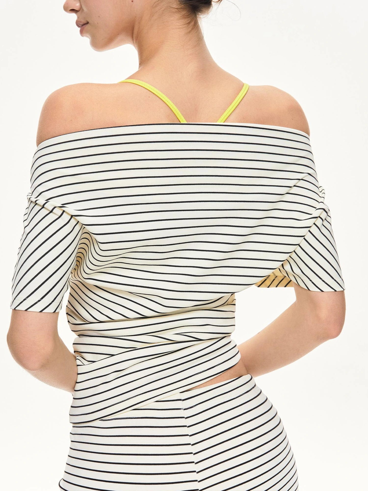 KVKV Yoga Clothing Brand - Asymmetric Shoulder Sport Stripe Tee