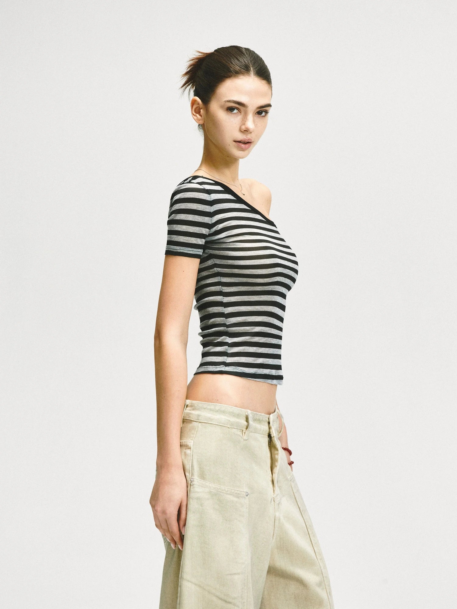 KVKV Yoga Clothing Brand - Asymmetric Shoulder Striped Fitted Tee