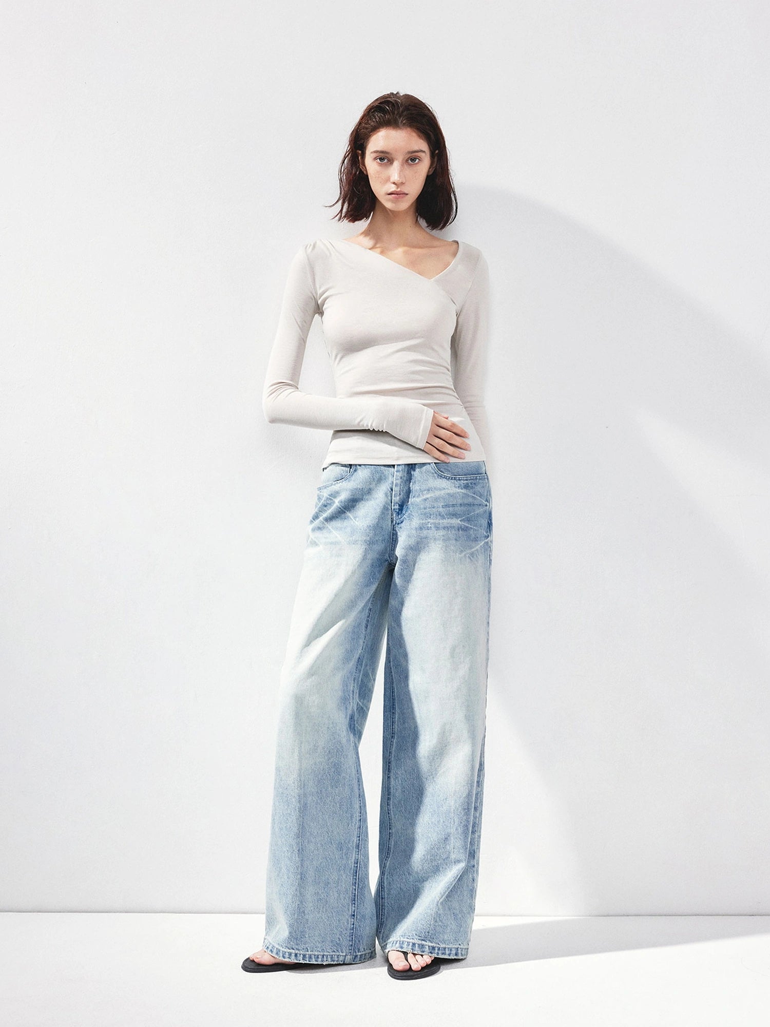 kvkv Asymmetric Slash Neck Fitted Long Sleeve Top
