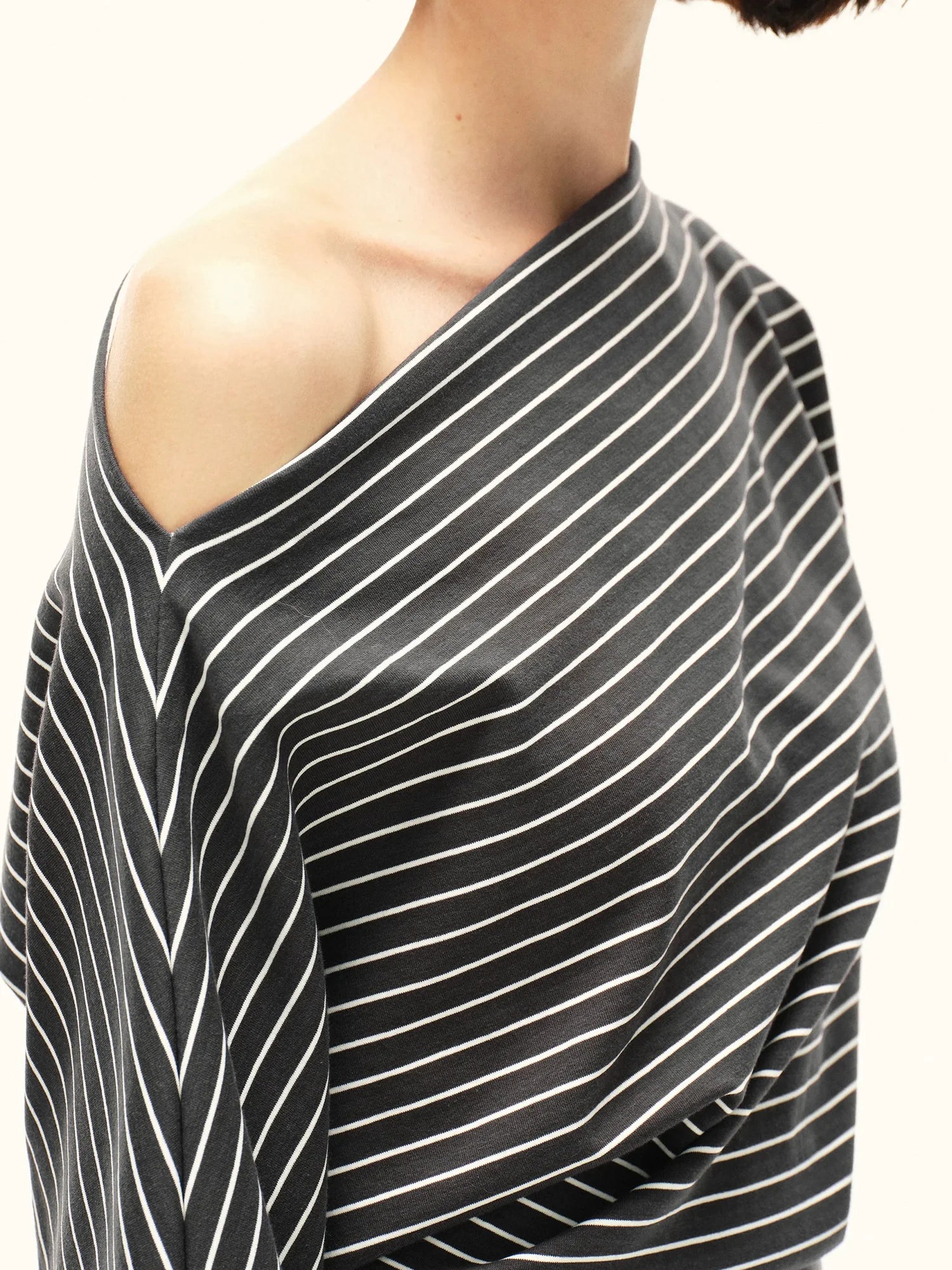 kvkv Asymmetric Stripe Cut Out Top