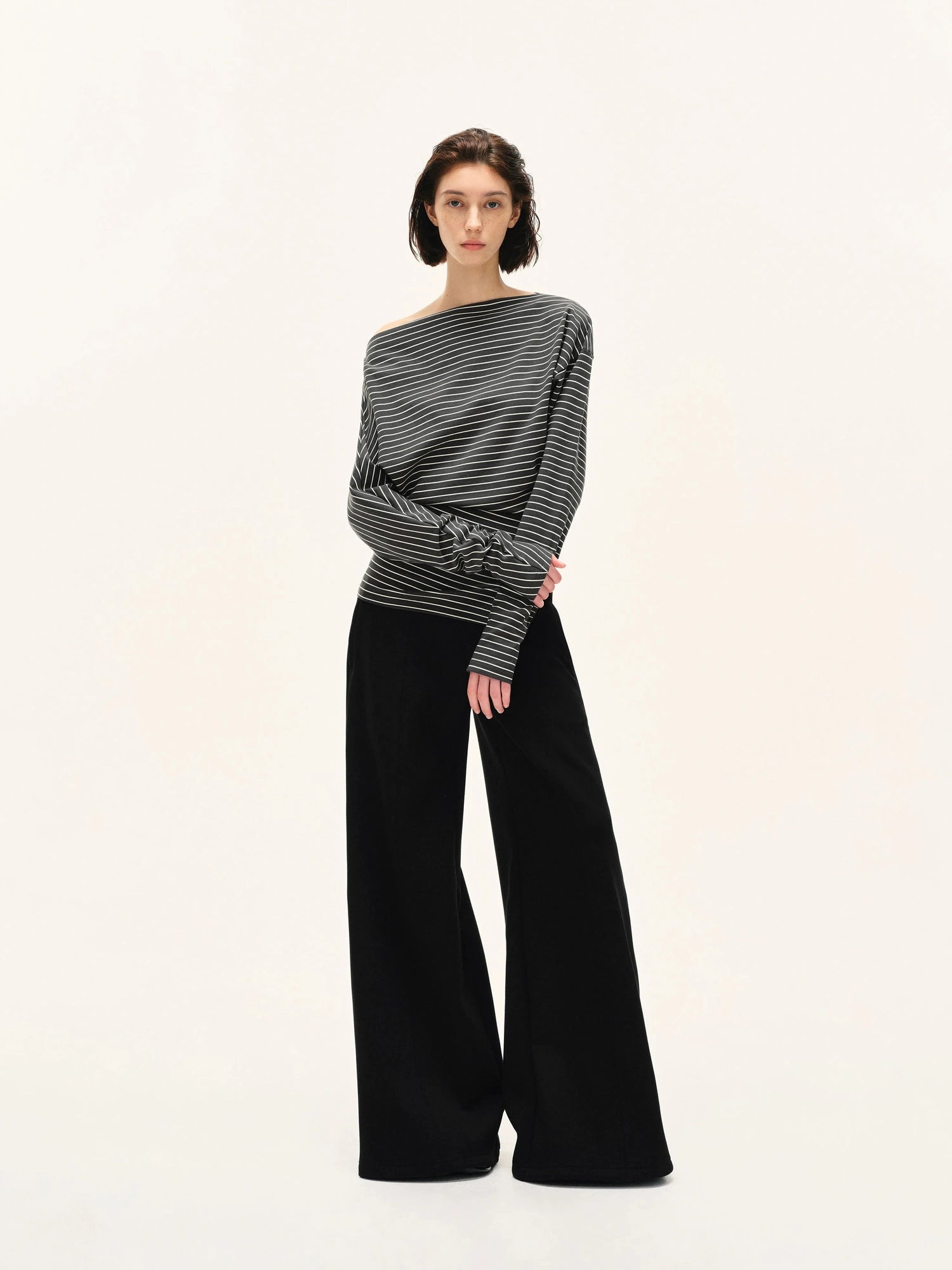 kvkv Asymmetric Stripe Cut Out Top