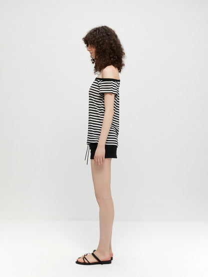 kvkv Asymmetric Stripe Knit V-neck T-shirt Long Sleeve