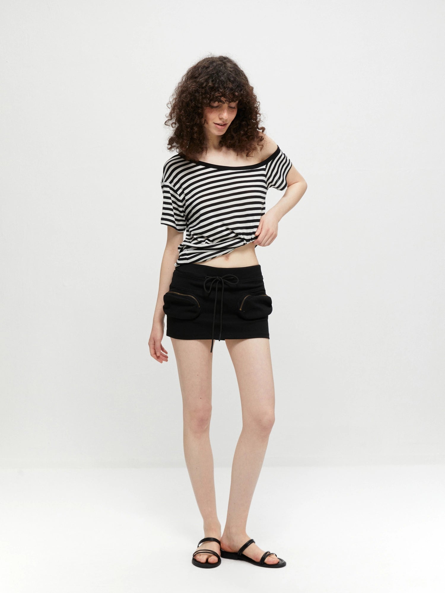 kvkv Asymmetric Stripe Knit V-neck T-shirt Long Sleeve