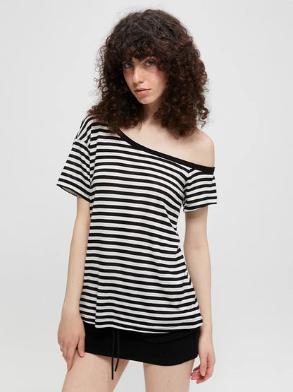 kvkv_Asymmetric_Stripe_Knit_V-neck_T-shirt_Long_Sleeve_MISSTT