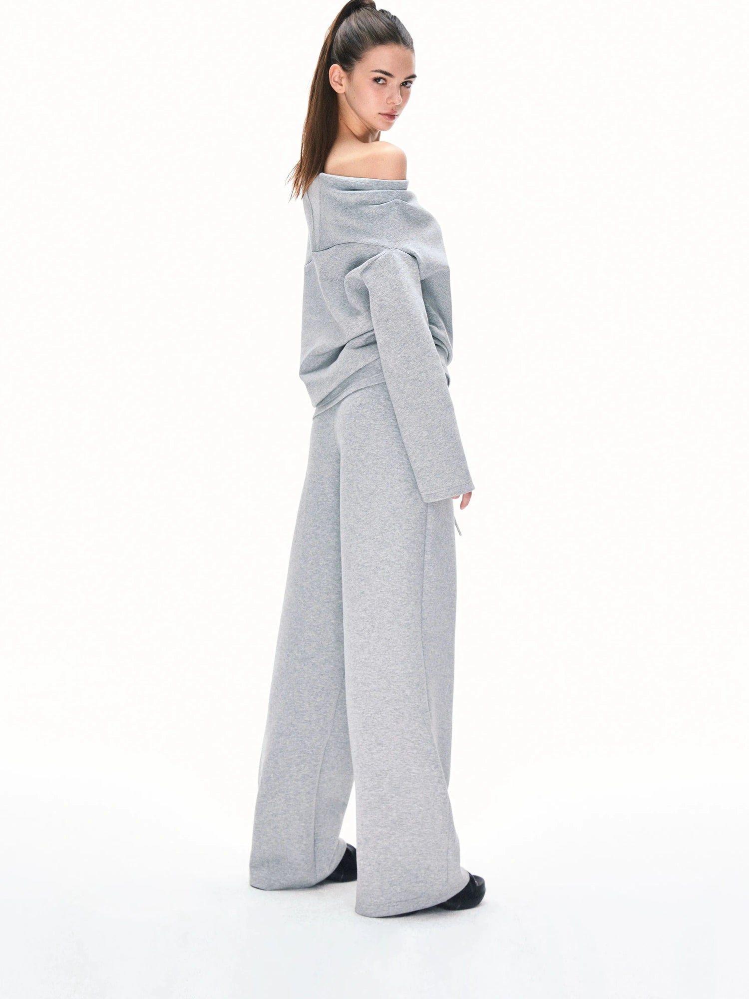 kvkv Asymmetrical Slouchy Sweatshirt