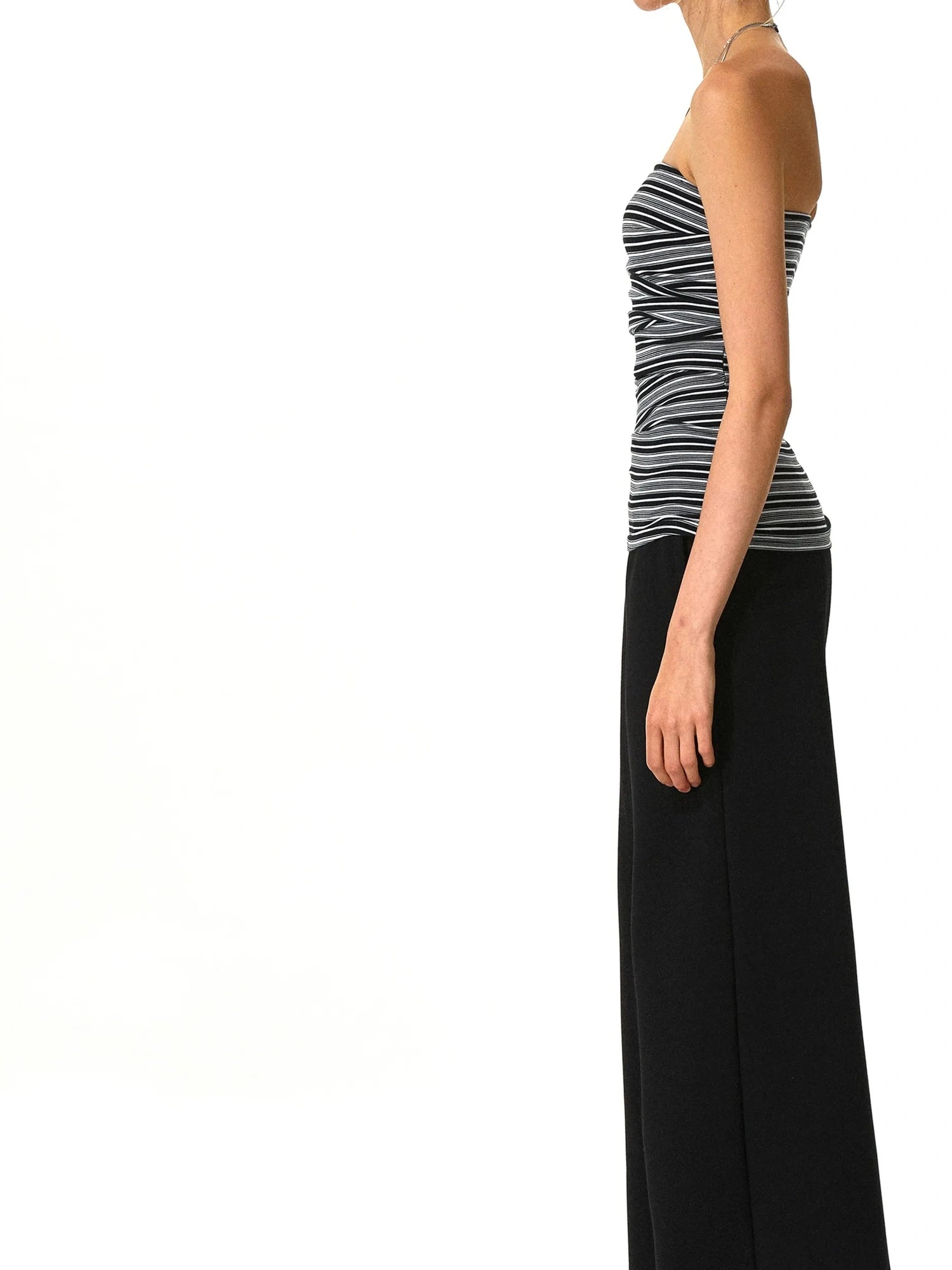 kvkv Black And White Irregular Stripe Tube Top