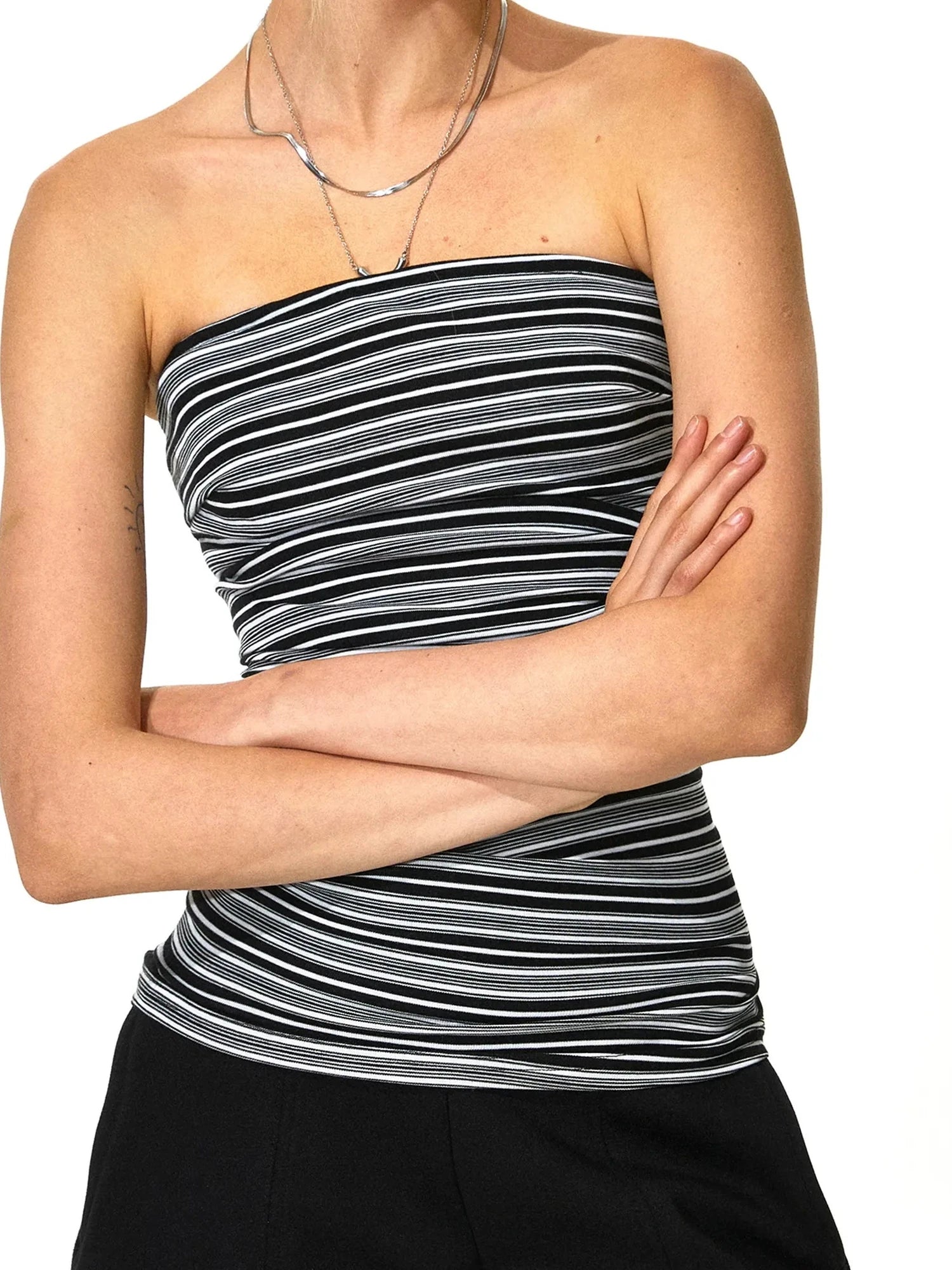 kvkv Black And White Irregular Stripe Tube Top