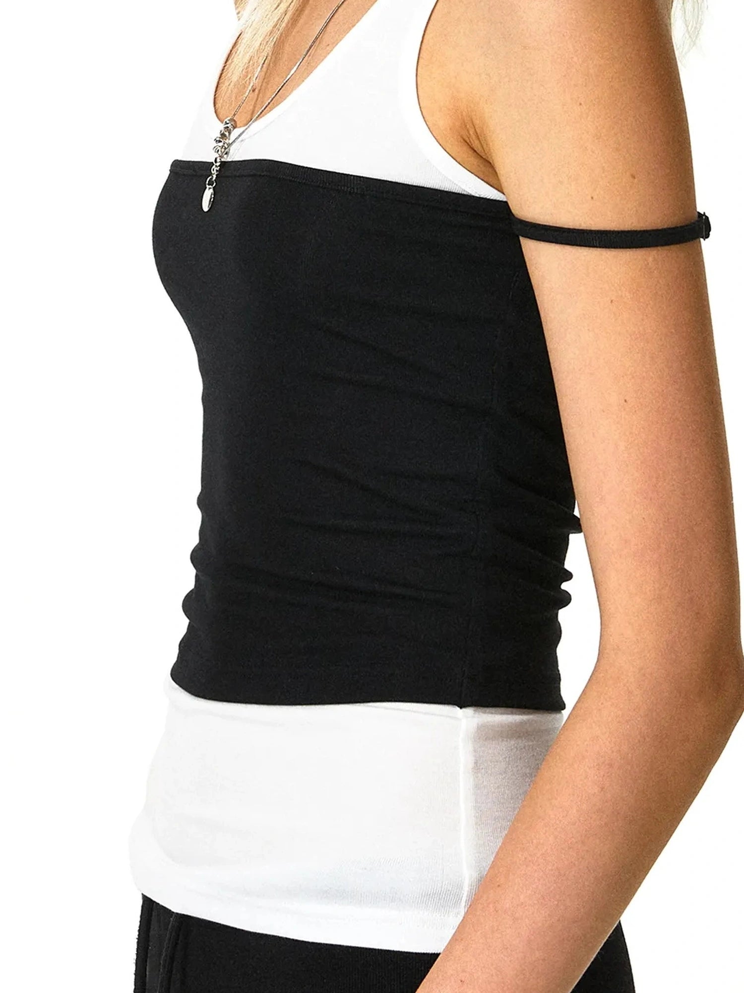 kvkv Black White Asymmetrical Sleeve Vest