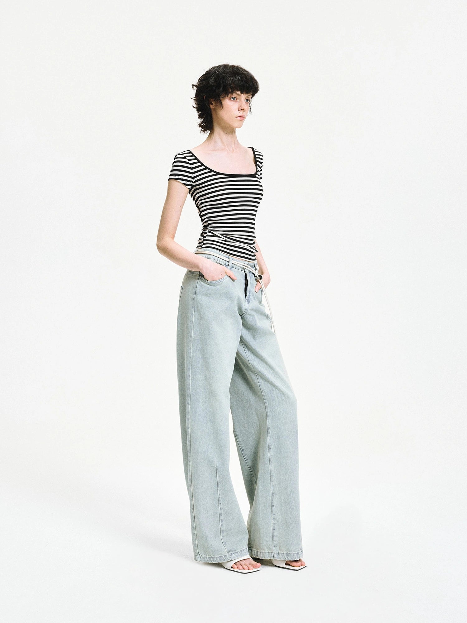 kvkv Black White Striped Back Cut Fitted Tee