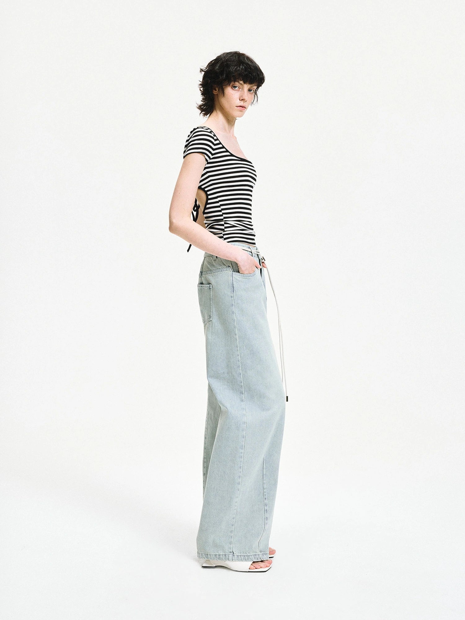 kvkv Black White Striped Back Cut Fitted Tee