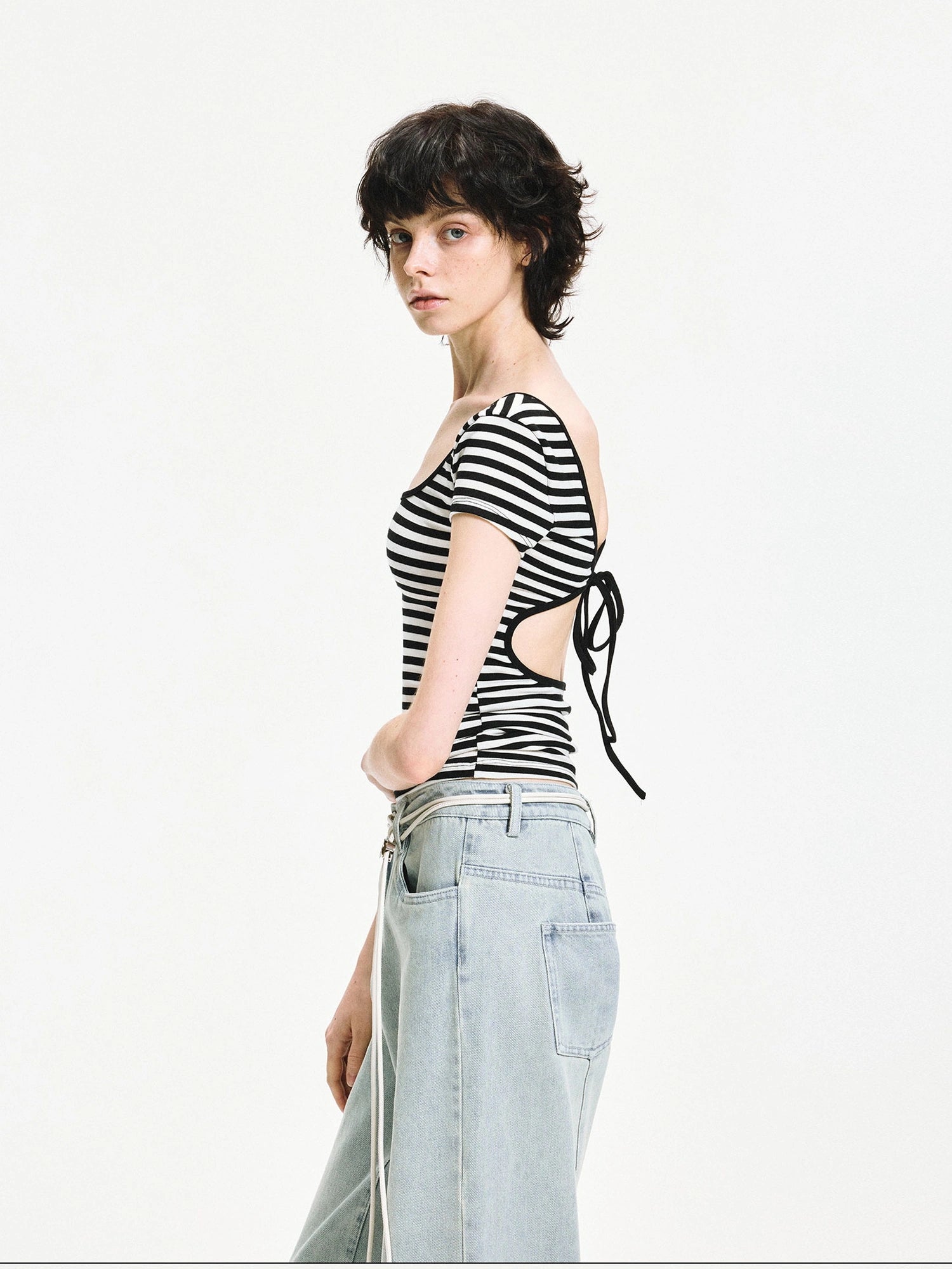 kvkv Black White Striped Back Cut Fitted Tee