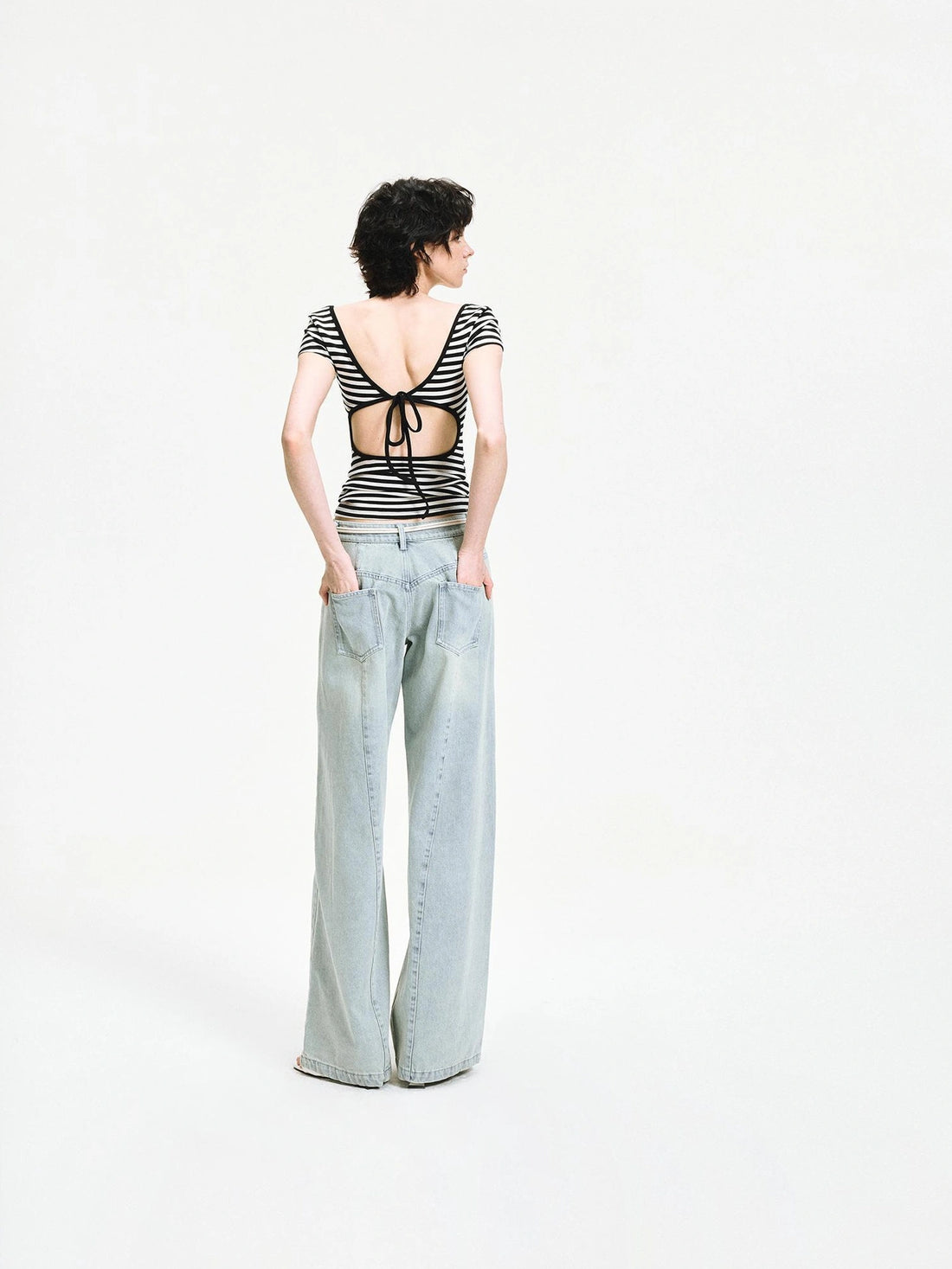 kvkv Black White Striped Back Cut Fitted Tee