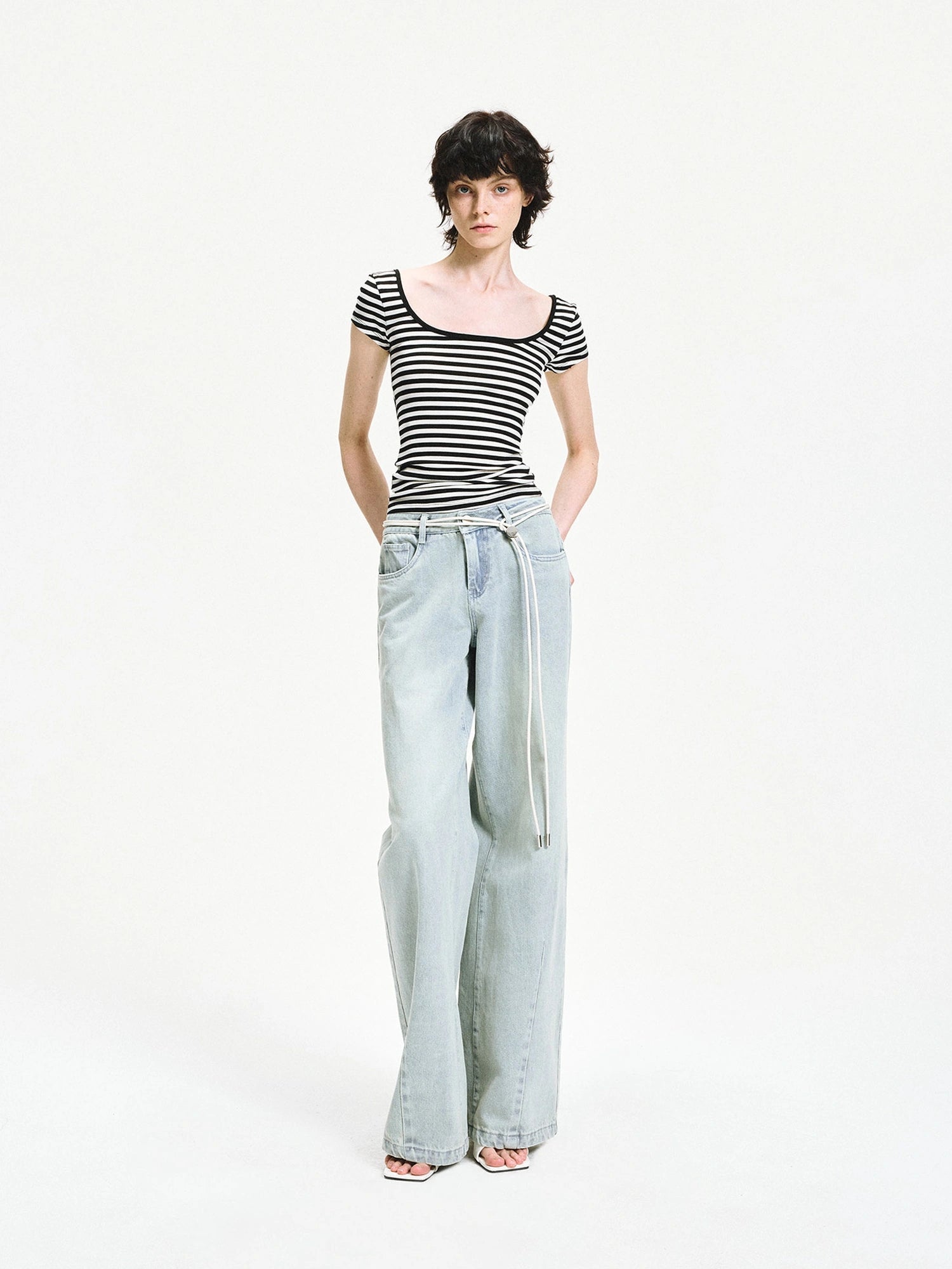 kvkv Black White Striped Back Cut Fitted Tee