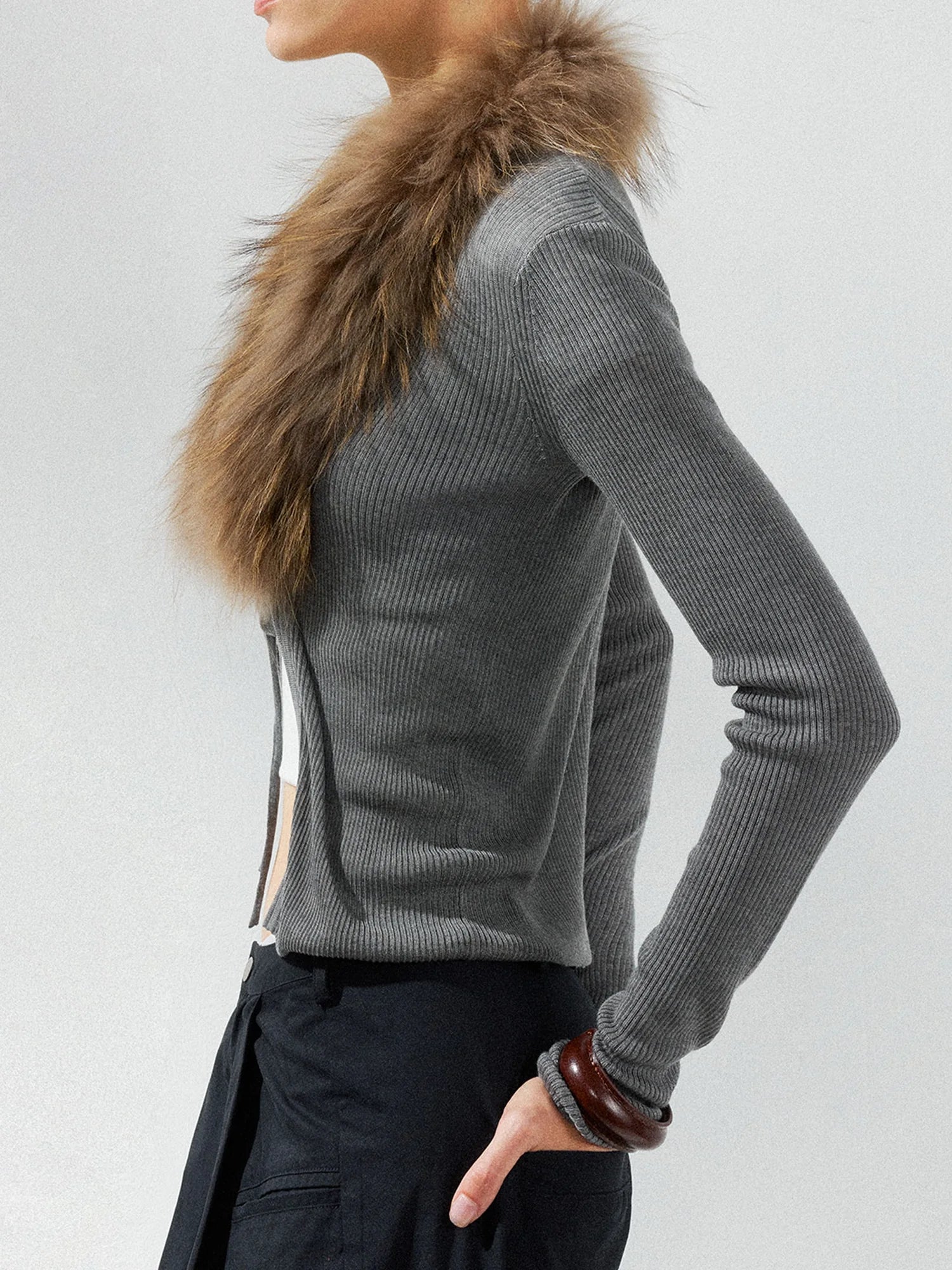 kvkv Cashmere Blend Gray Knit Cardigan With Detachable Raccoon Fur Collar