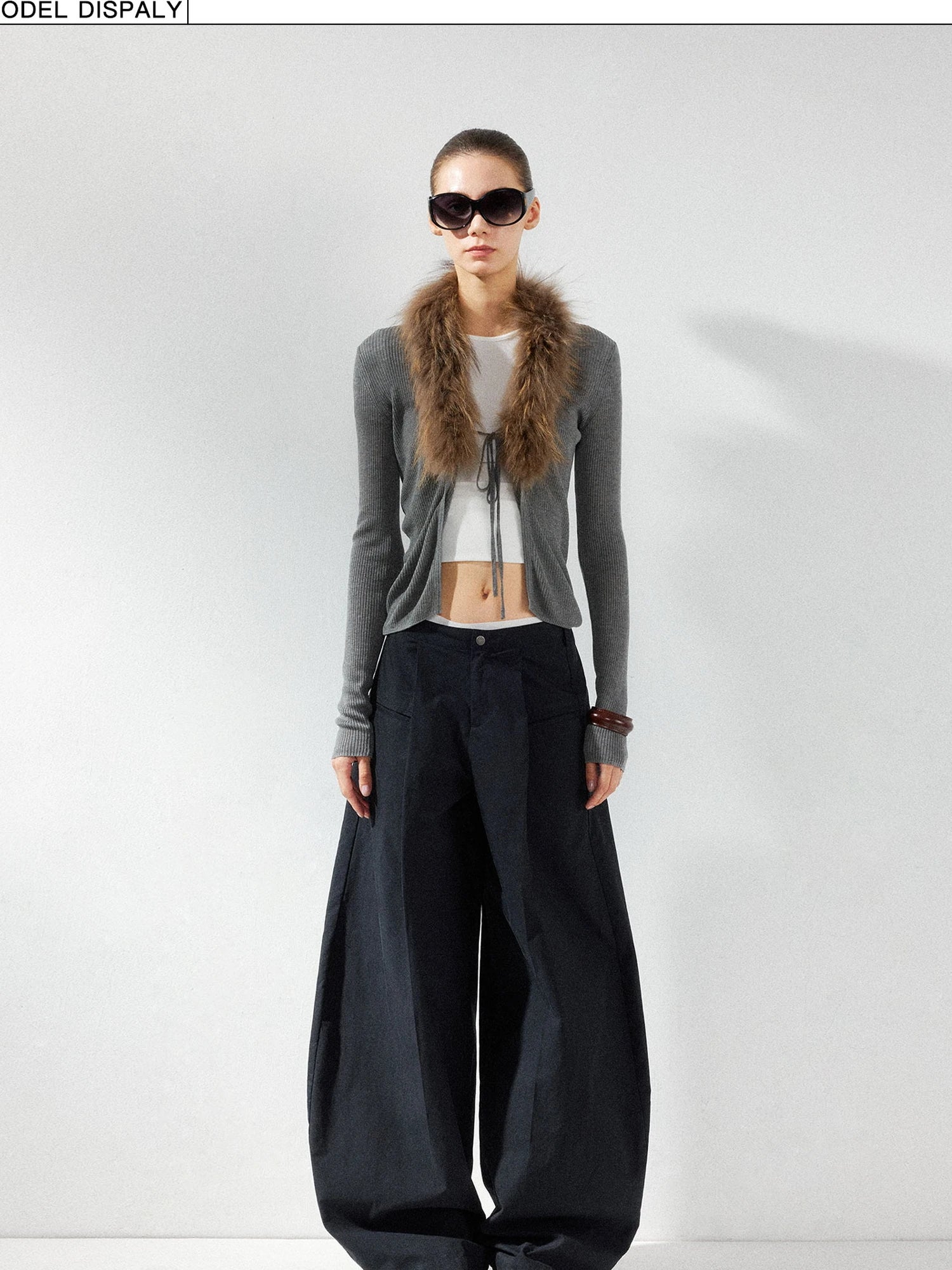 kvkv Cashmere Blend Gray Knit Cardigan With Detachable Raccoon Fur Collar