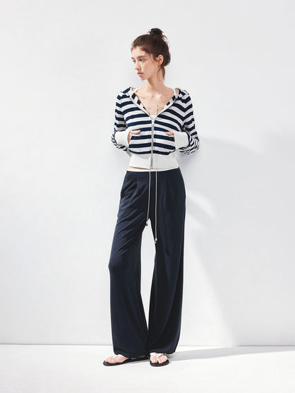 kvkv Cropped Raglan Hoodie Color Point Stripe