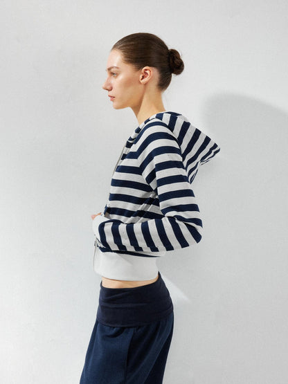 kvkv Cropped Raglan Hoodie Color Point Stripe