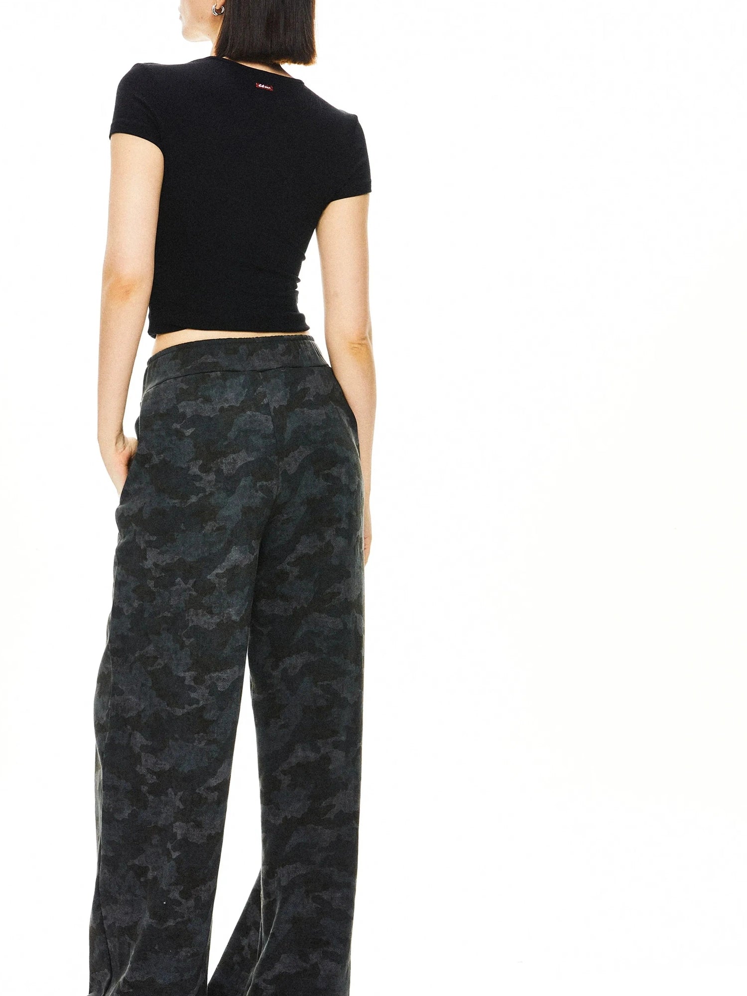 kvkv Curve Fit Camouflage Cargo Joggers