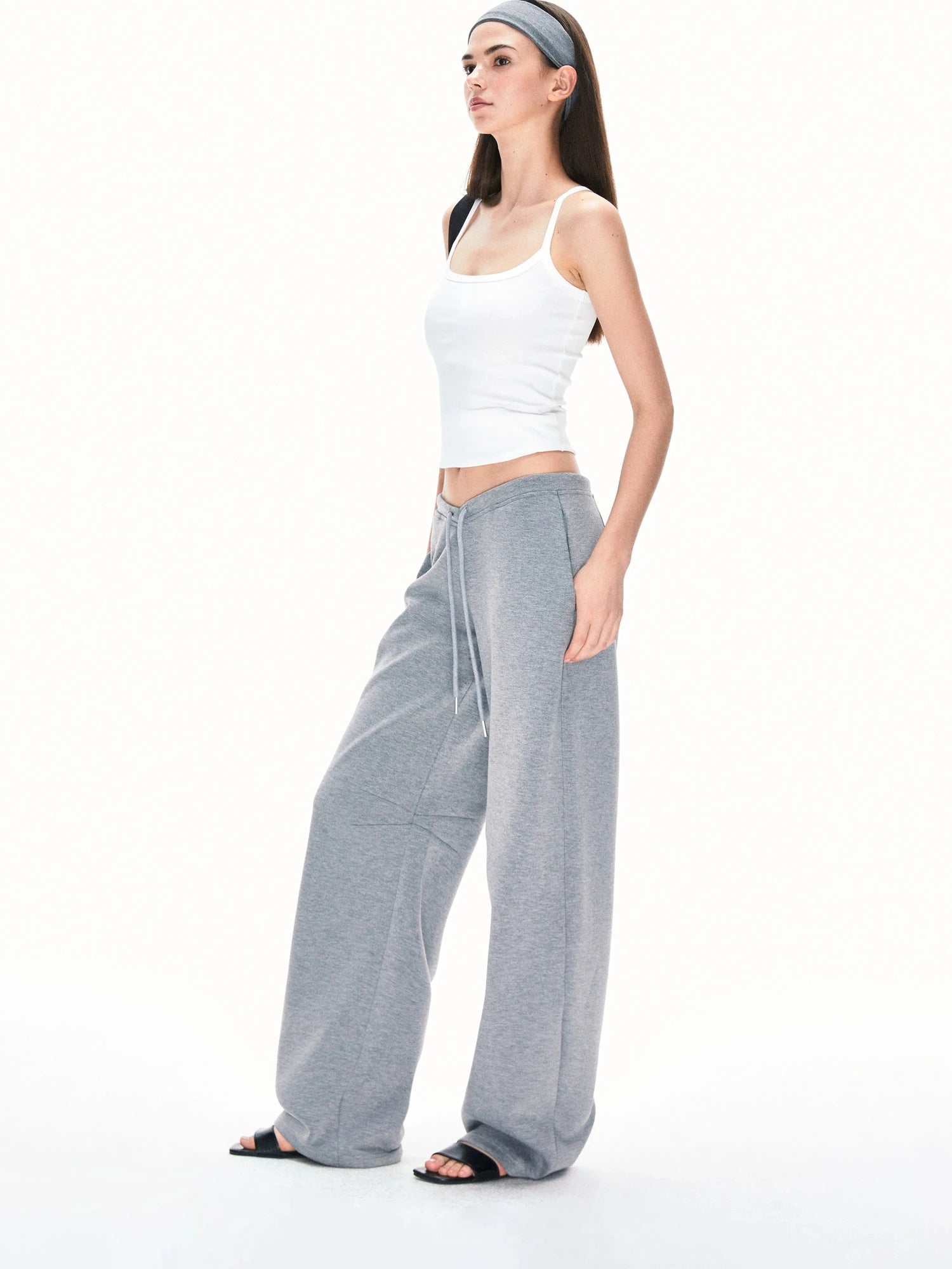 Curved Hem Relaxed Fit Sweatpants