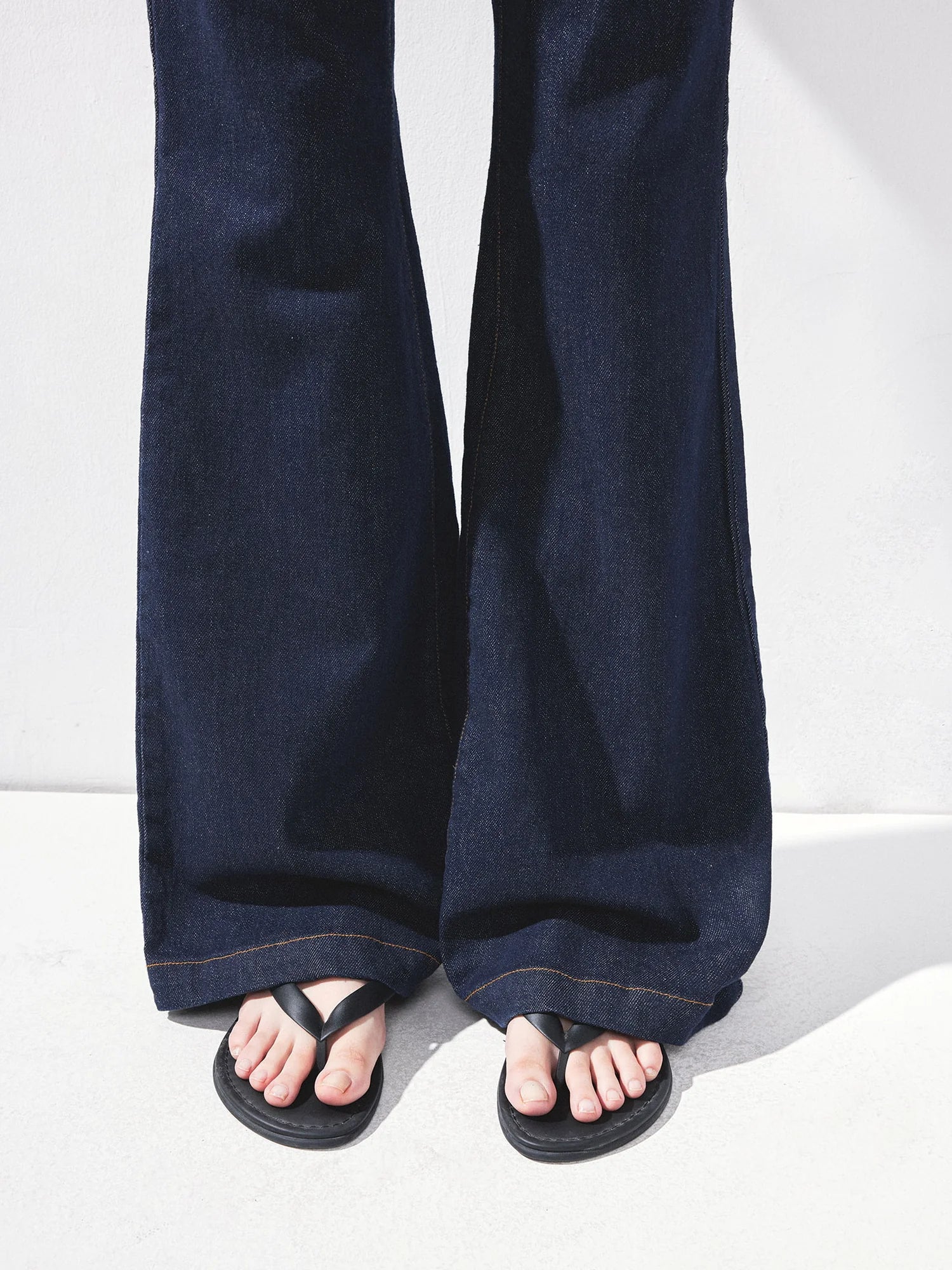 kvkv Curved Waist Bootcut Denim Trousers