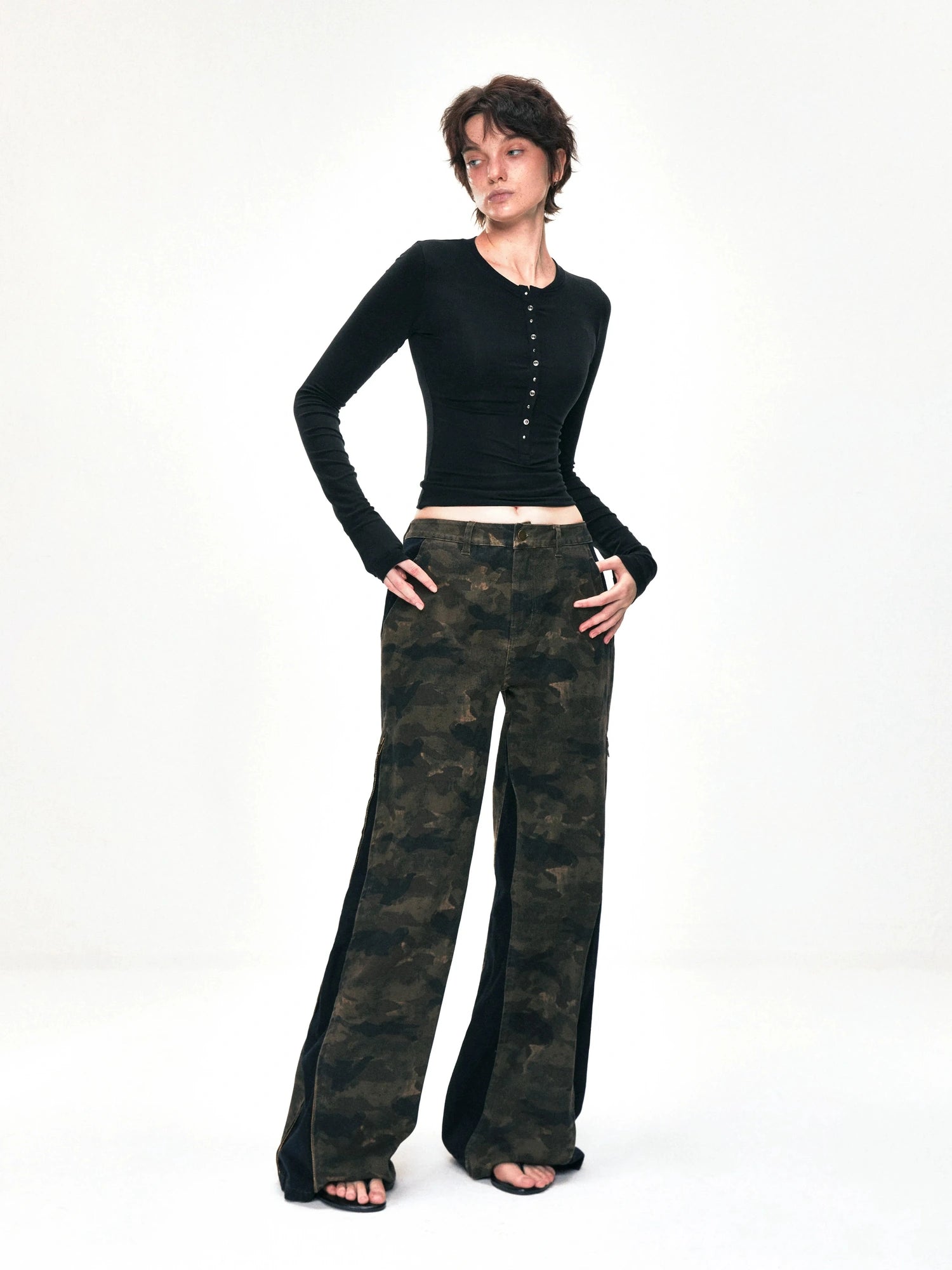 kvkv Deconstructed Camo Cargo Pants With Adjustable Zip