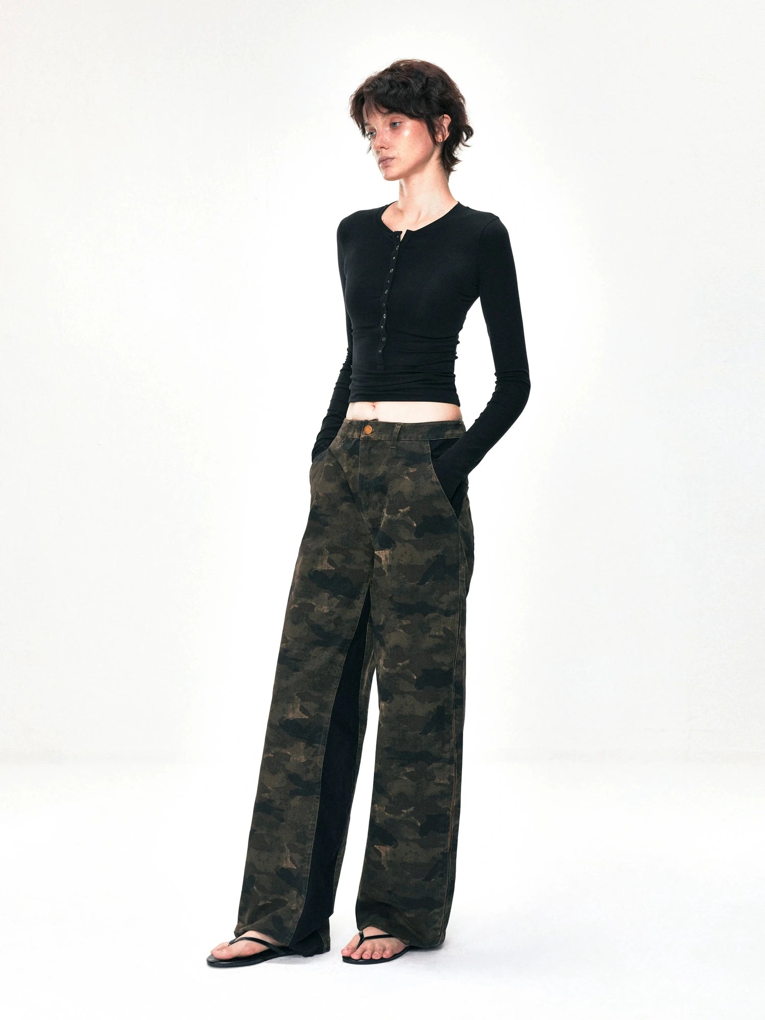 kvkv Deconstructed Camo Cargo Pants With Adjustable Zip