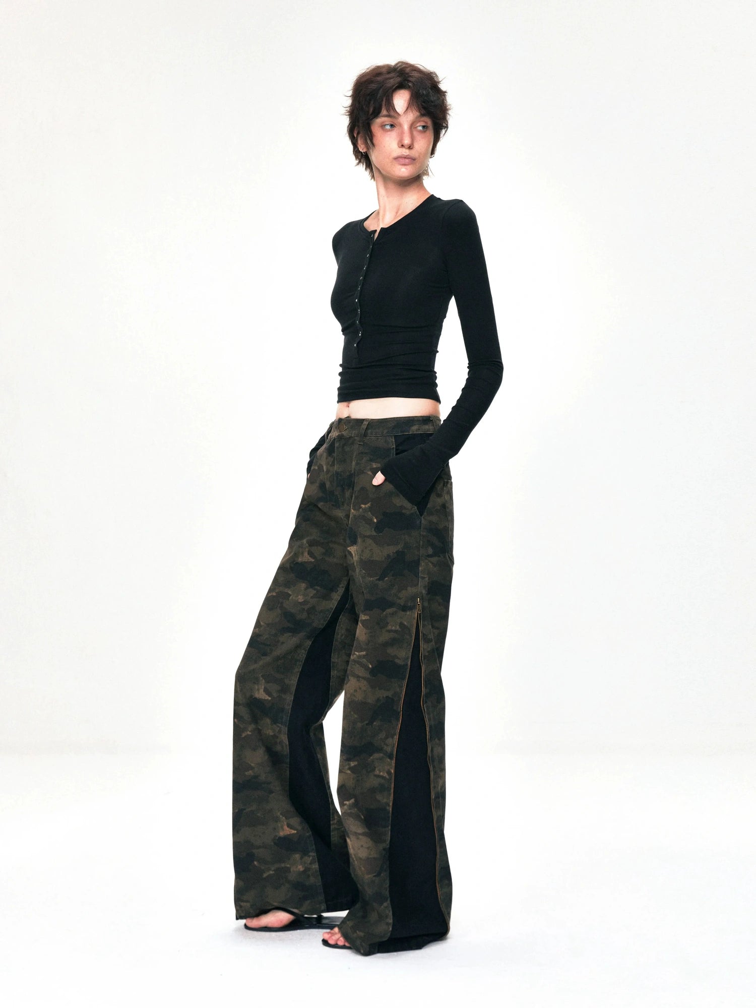 kvkv Deconstructed Camo Cargo Pants With Adjustable Zip