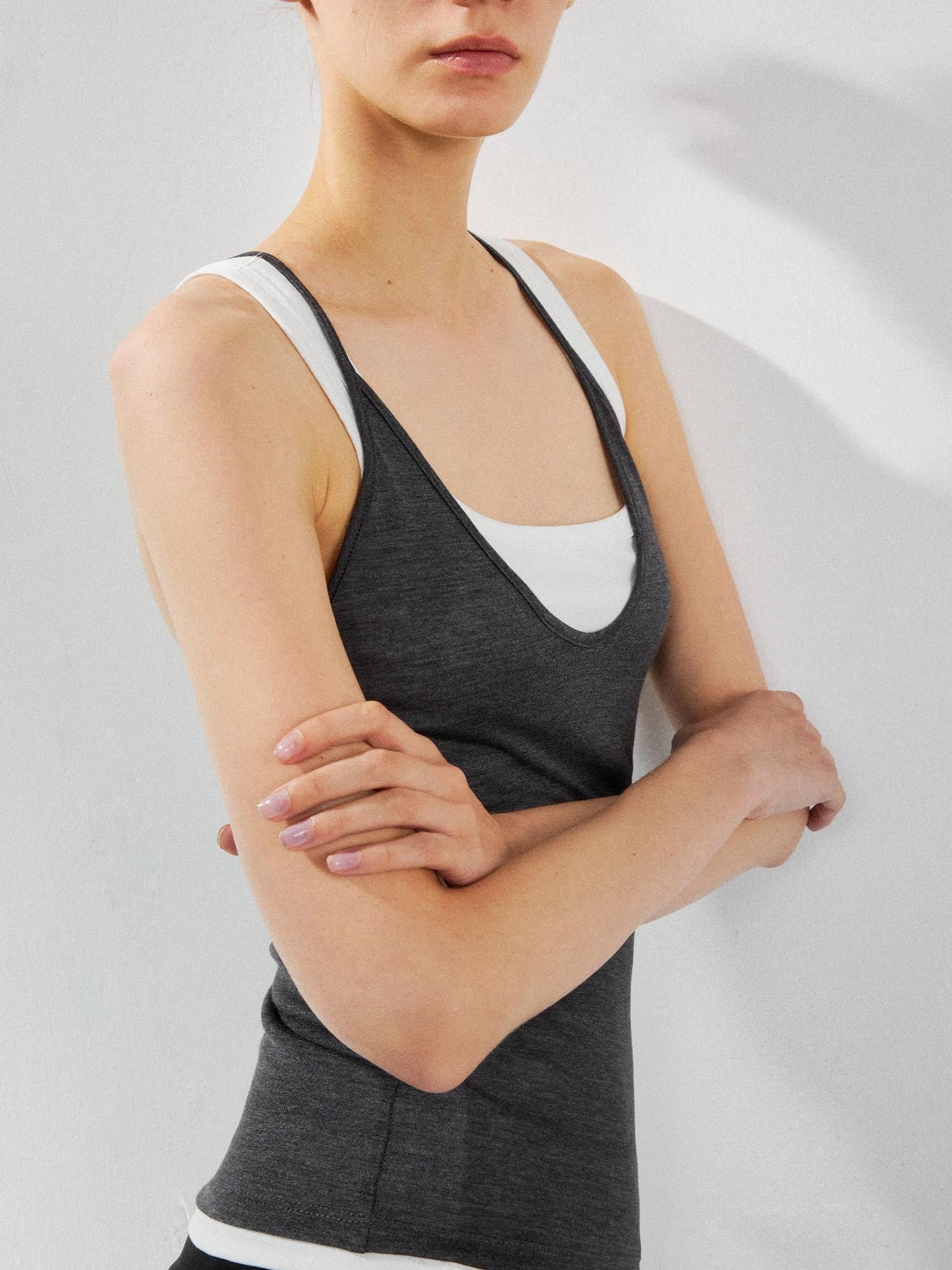 kvkv Deep Gray Contrast Faux Two Piece U Neck Women&
