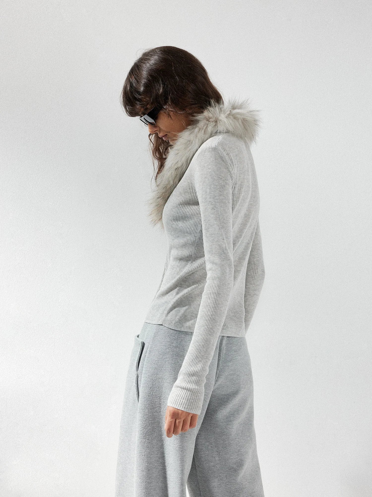 kvkv Detachable Fox Fur Collar Belted Knit Cardigan