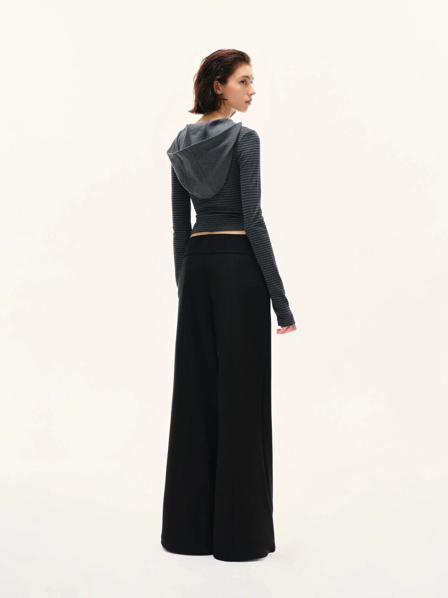 kvkv Fitted Cropped Hoodie With Stripes