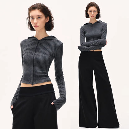 kvkv_Fitted_Cropped_Hoodie_With_Stripes_MISSTT