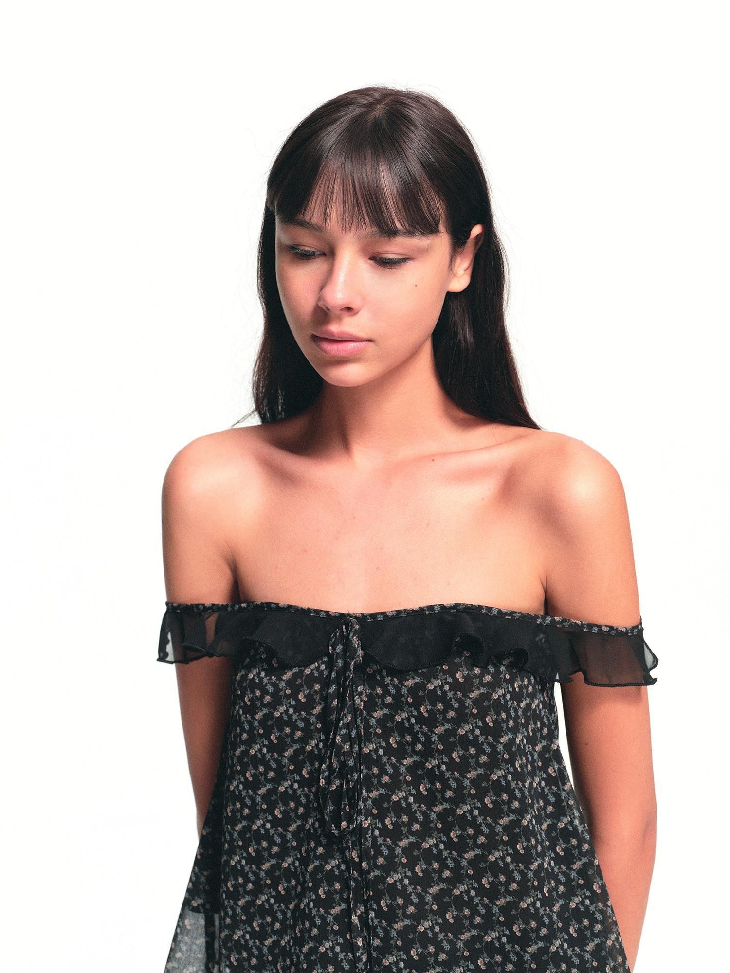 kvkv Floral Ruffle Adjustable One Shoulder Women&