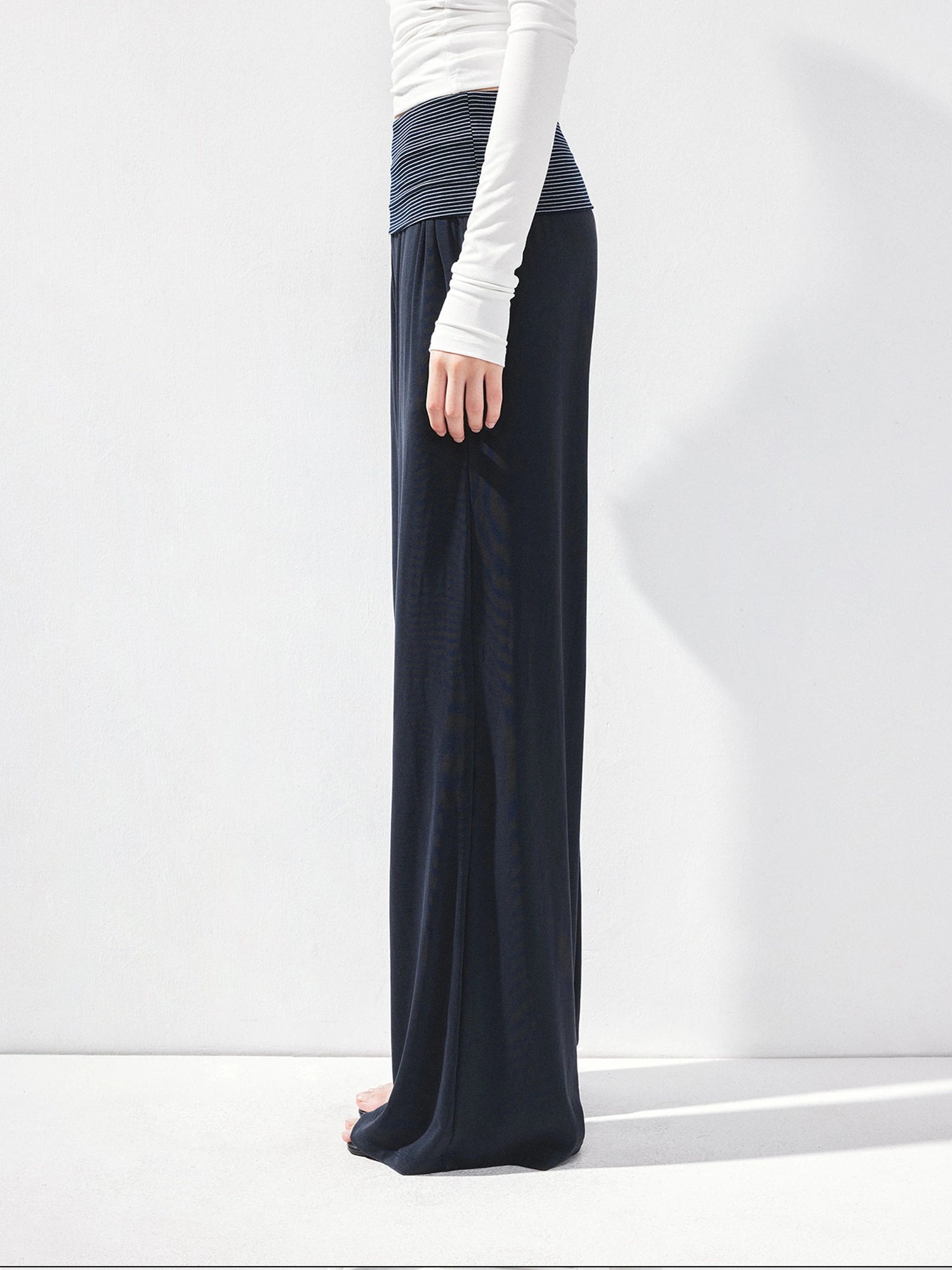 kvkv Fold Waist Stripe Knit Flare Pants