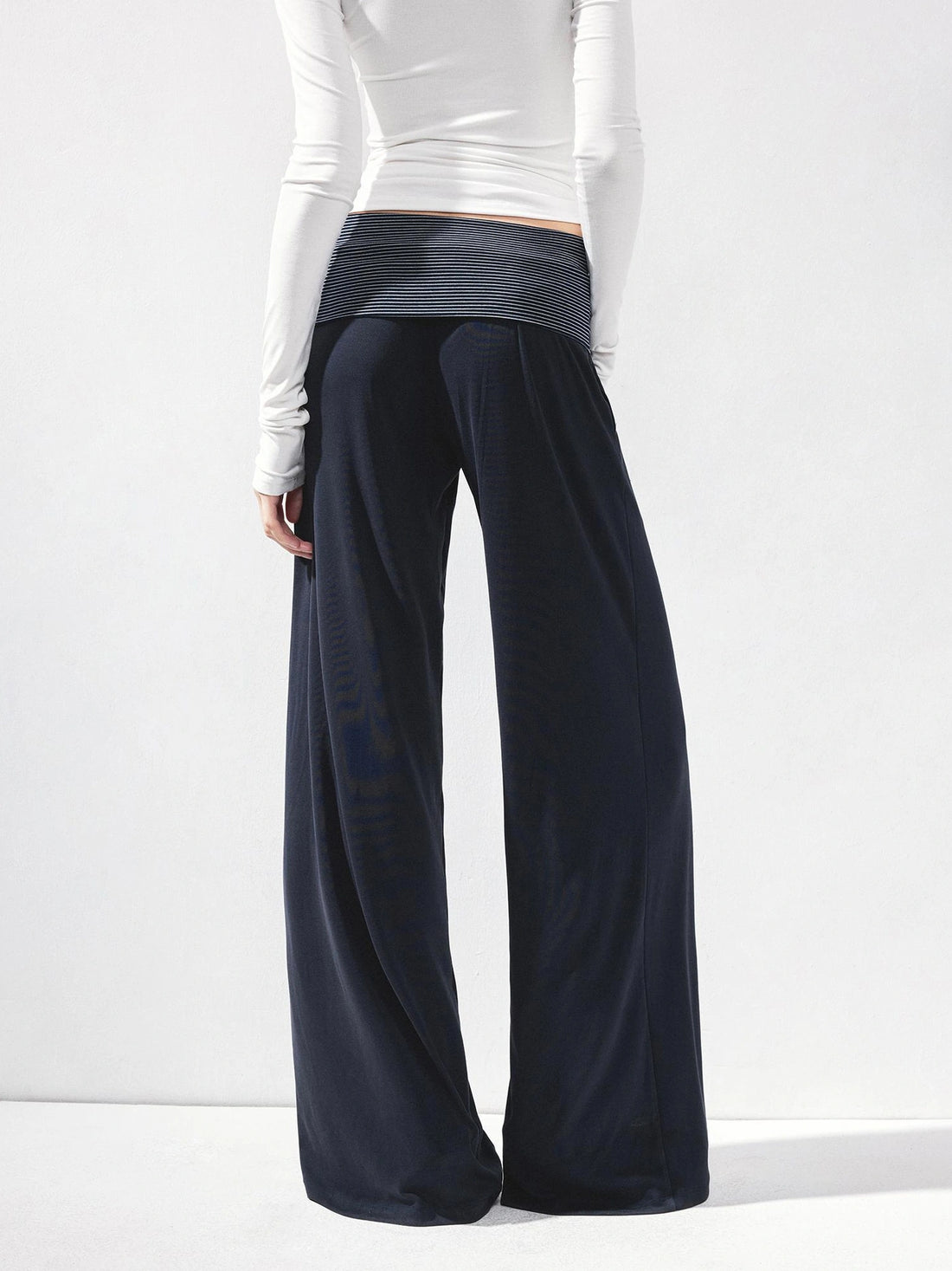 kvkv Fold Waist Stripe Knit Flare Pants