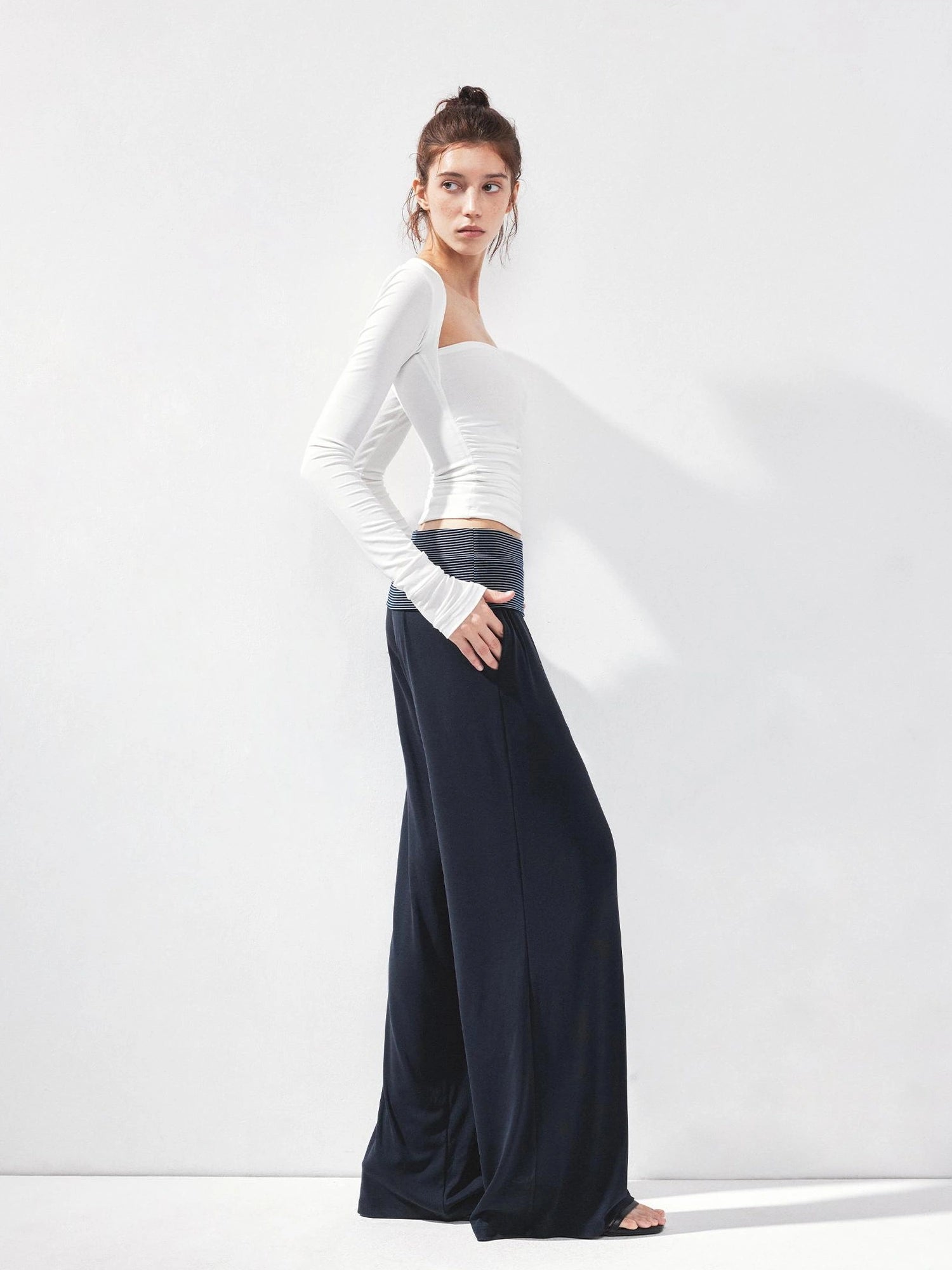 kvkv Fold Waist Stripe Knit Flare Pants