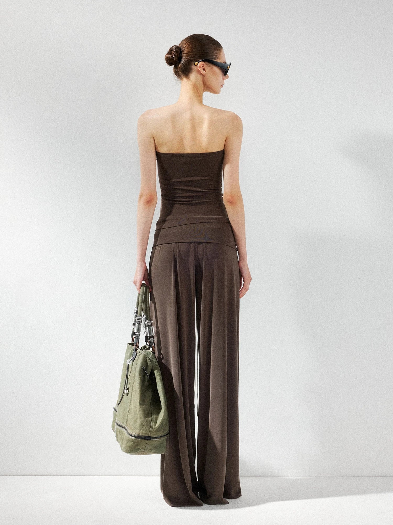 kvkv Gray Brown Ribbed Cut Out Fitted Yoga Top