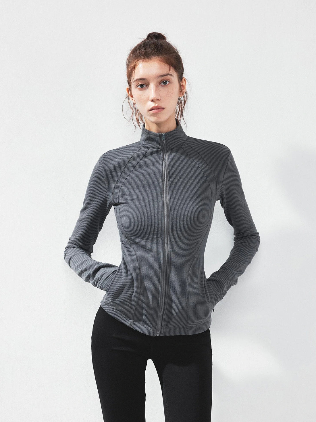kvkv Gray Stripe Fitted Yoga Jacket