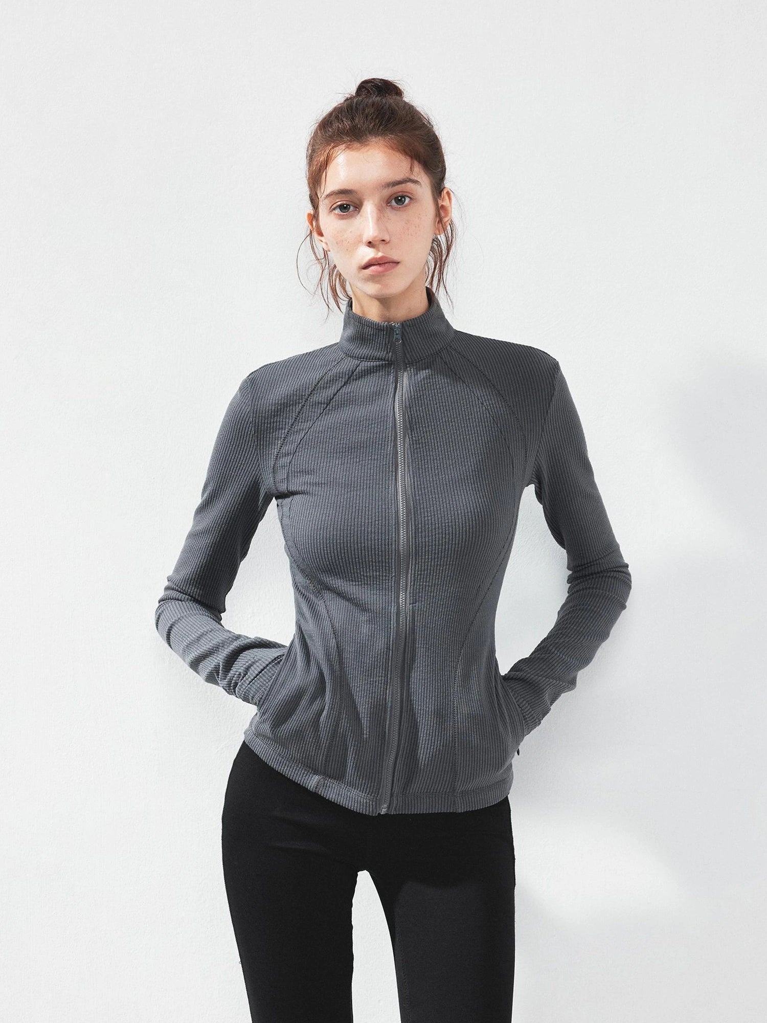 kvkv Gray Stripe Fitted Yoga Jacket