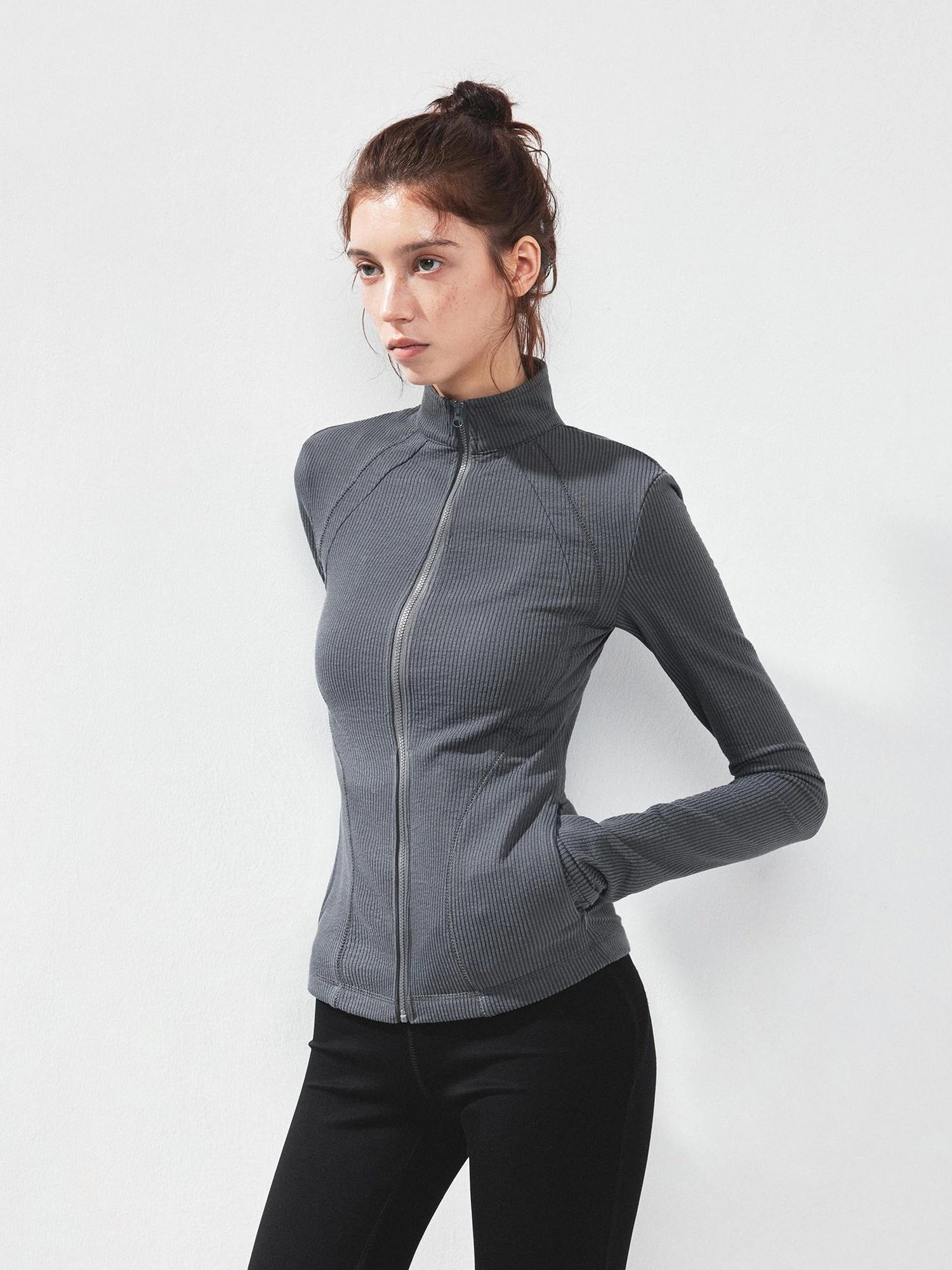 kvkv Gray Stripe Fitted Yoga Jacket