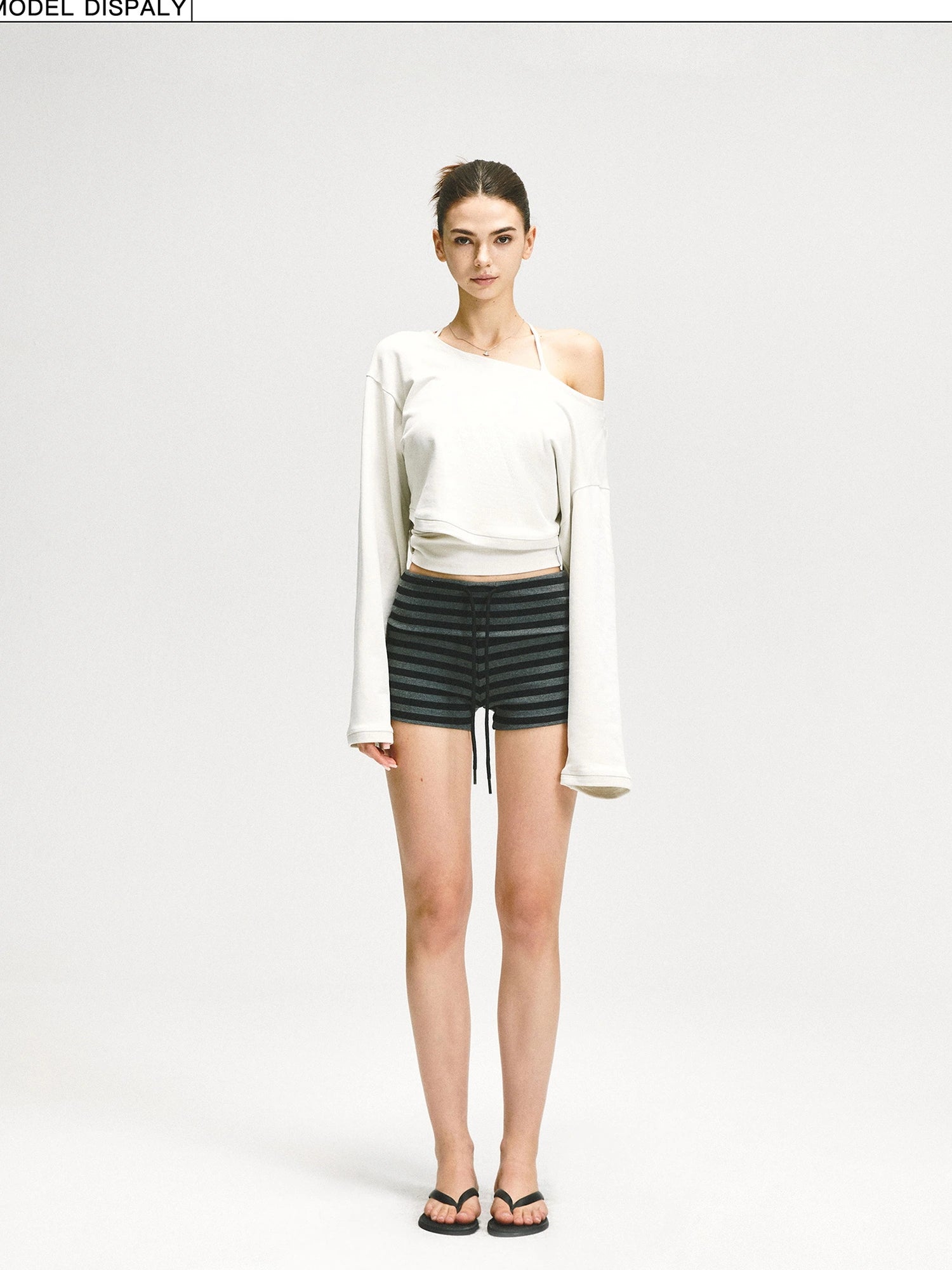 kvkv Gray Stripe Flipped Waist Sports Shorts