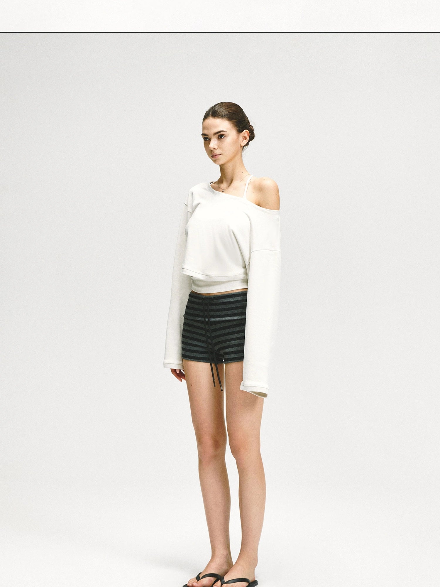 kvkv Gray Stripe Flipped Waist Sports Shorts