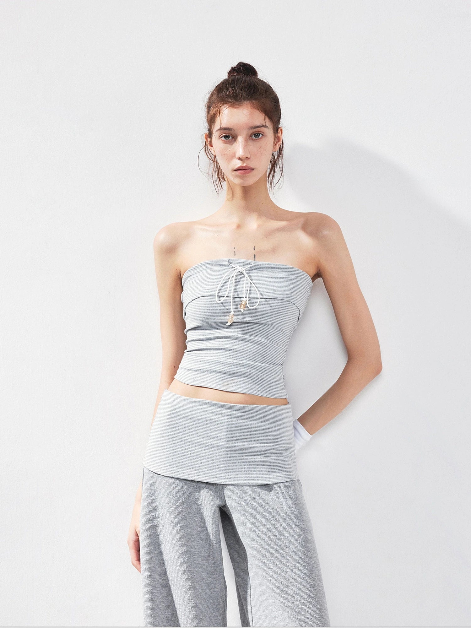 kvkv Gray Striped Fold Over Tie Front Yoga Top