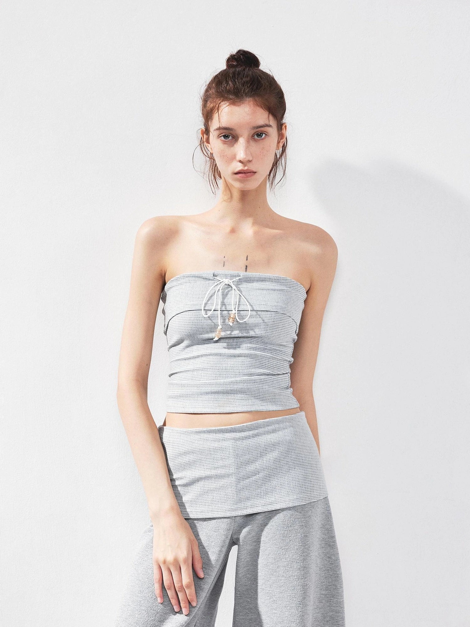 kvkv Gray Striped Fold Over Tie Front Yoga Top