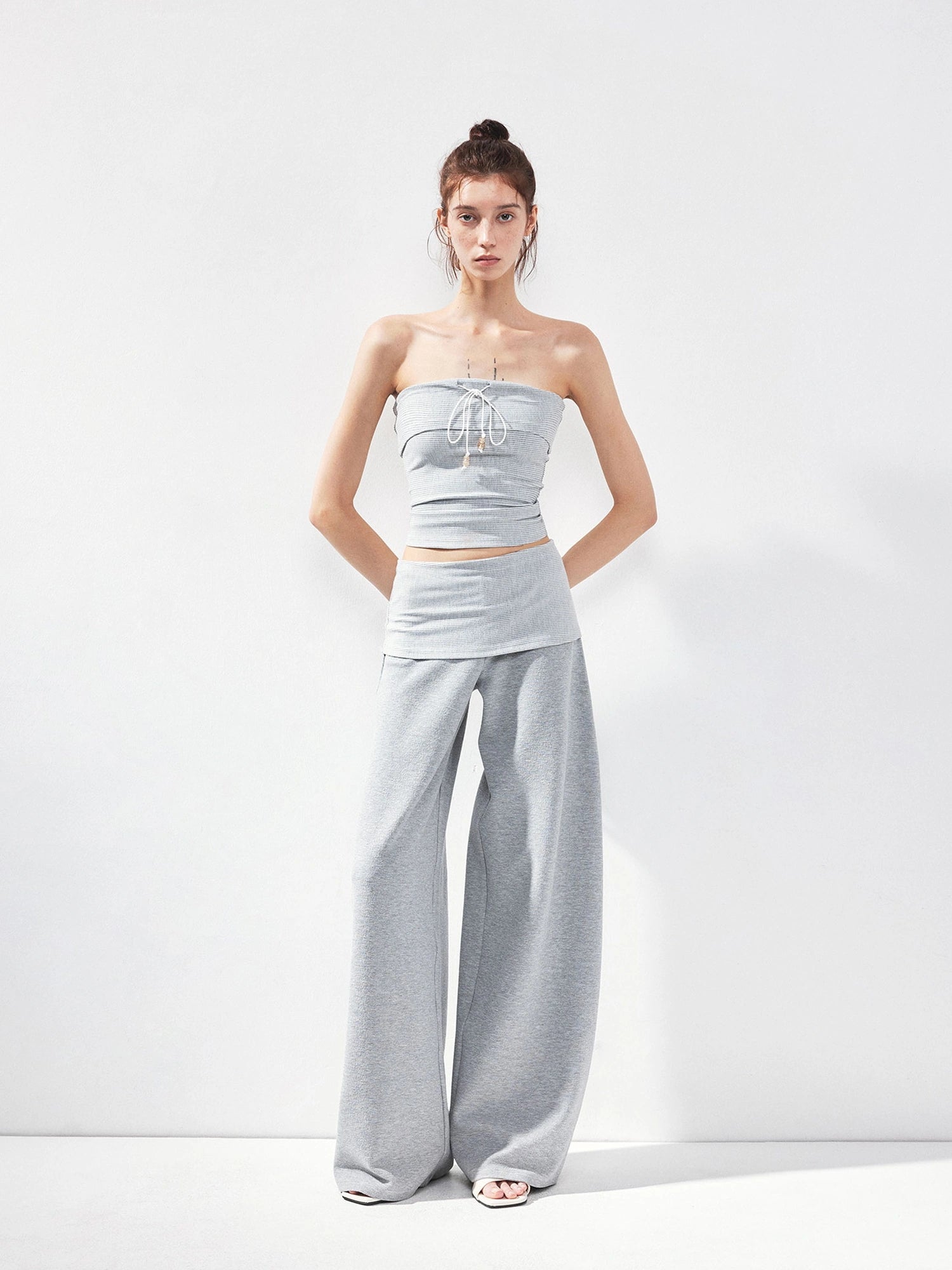 kvkv Gray Striped Fold Over Tie Front Yoga Top