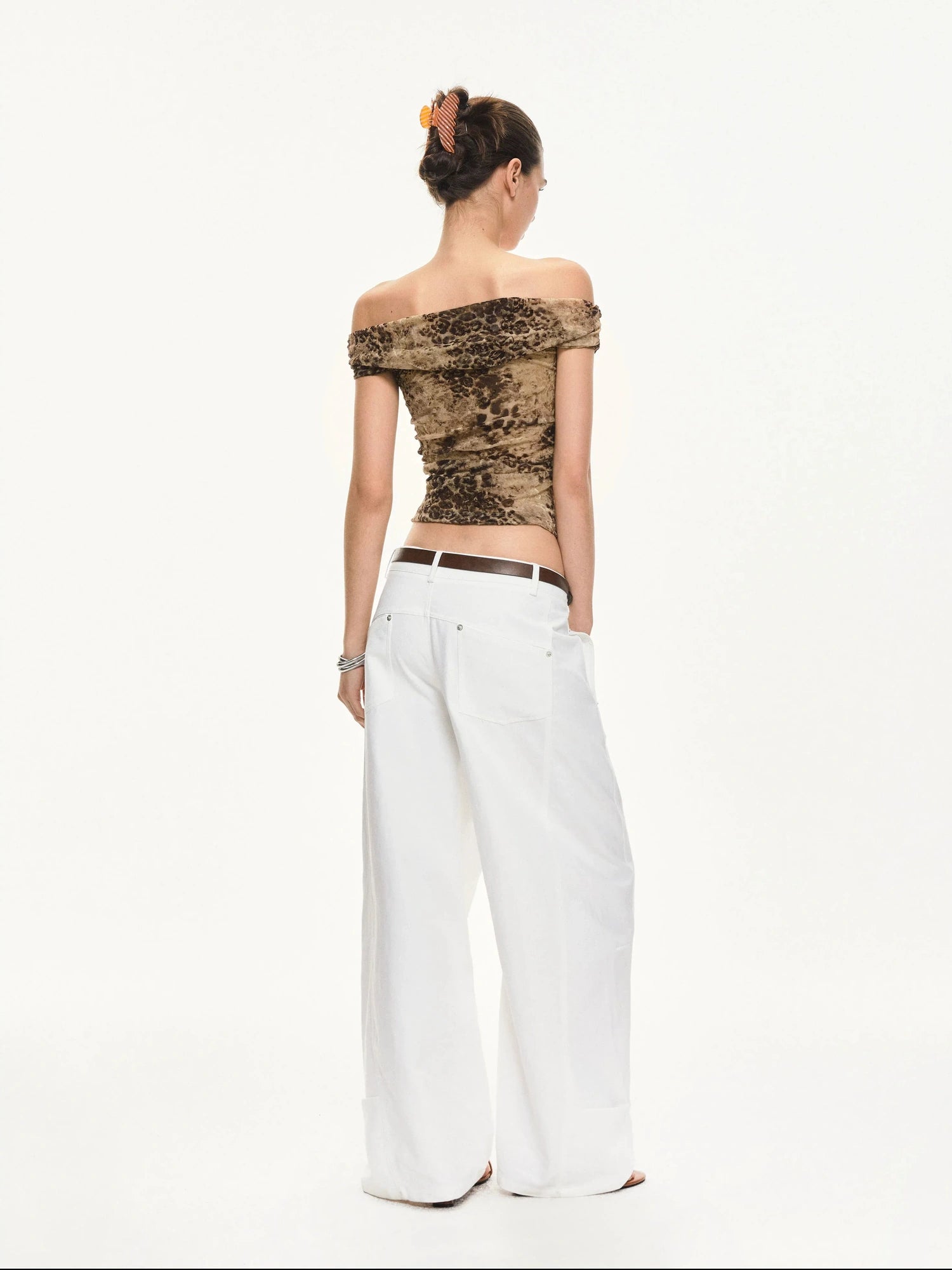 KVKV Yoga Clothing Brand - Leopard Print Off Shoulder Ruffle Top