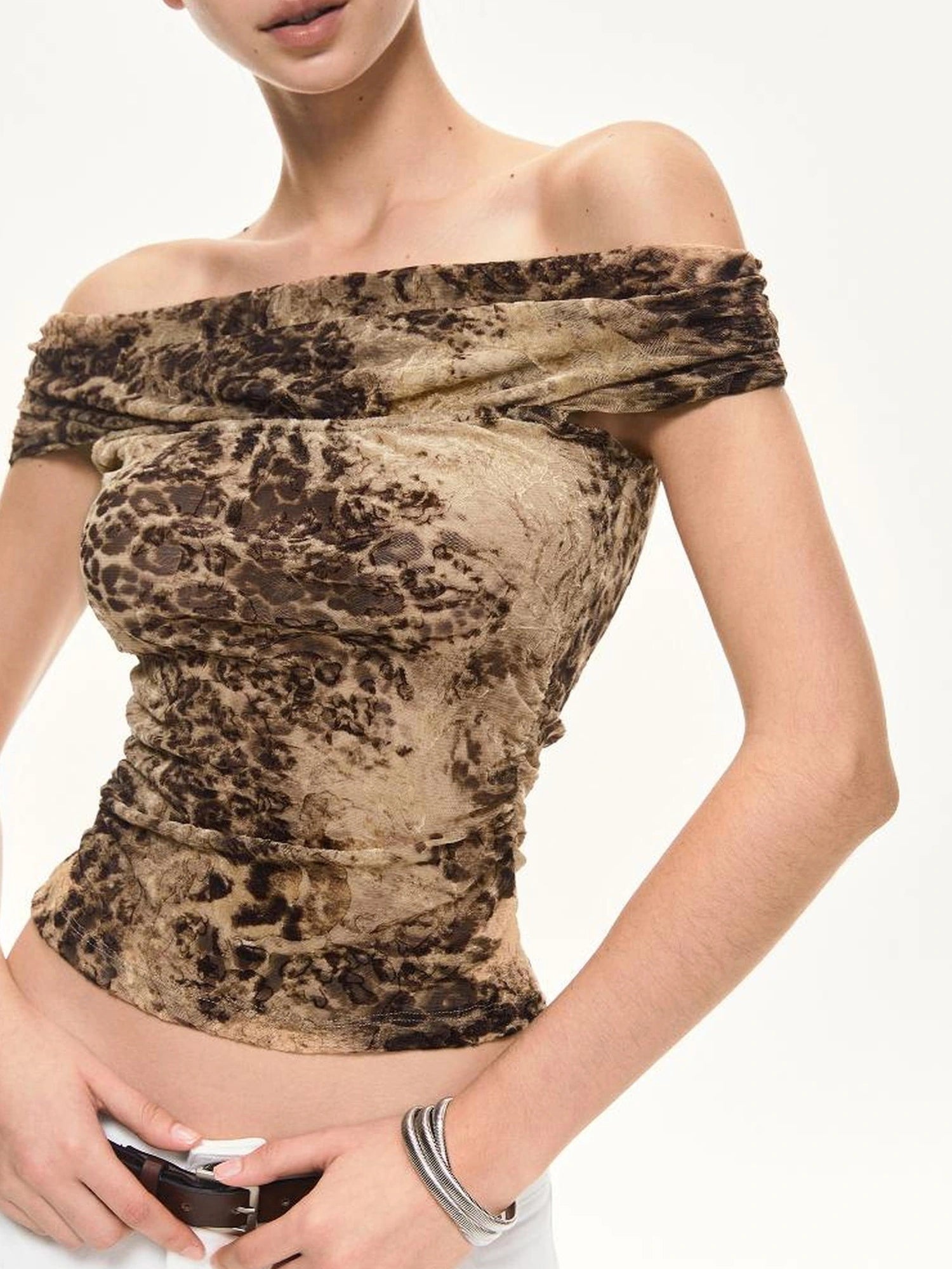 KVKV Yoga Clothing Brand - Leopard Print Off Shoulder Ruffle Top