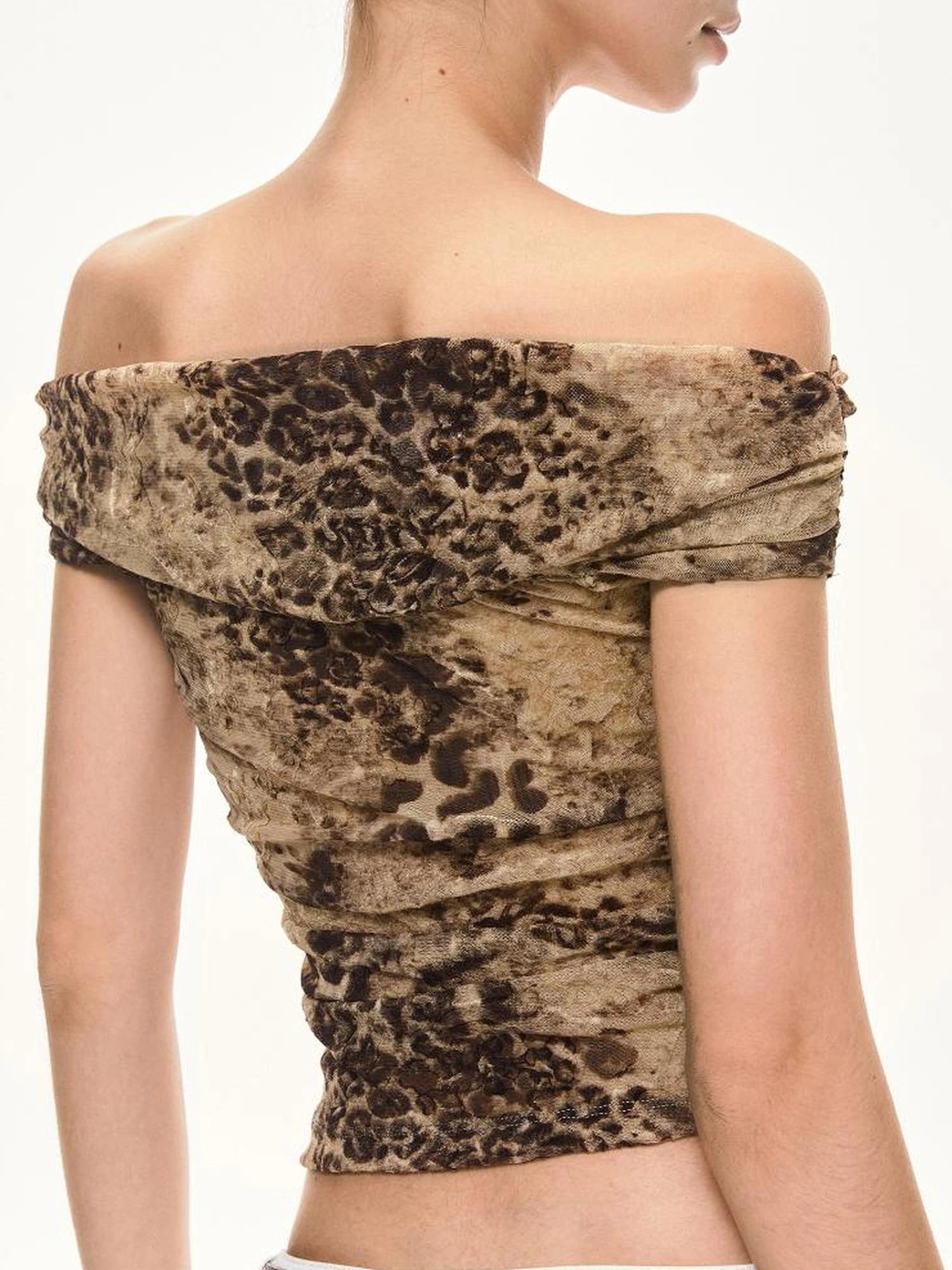 KVKV Yoga Clothing Brand - Leopard Print Off Shoulder Ruffle Top
