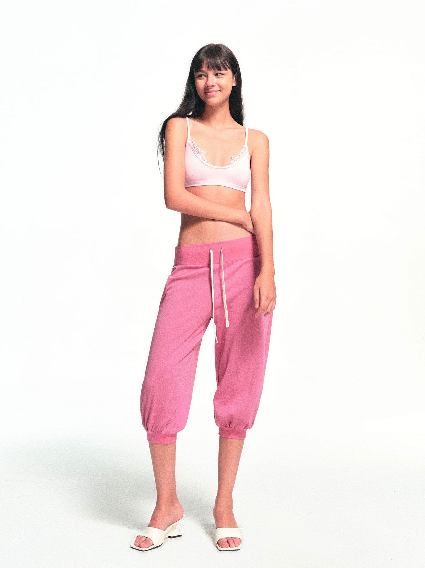 kvkv Light Pink Lace Panel U Neck Cropped Women&