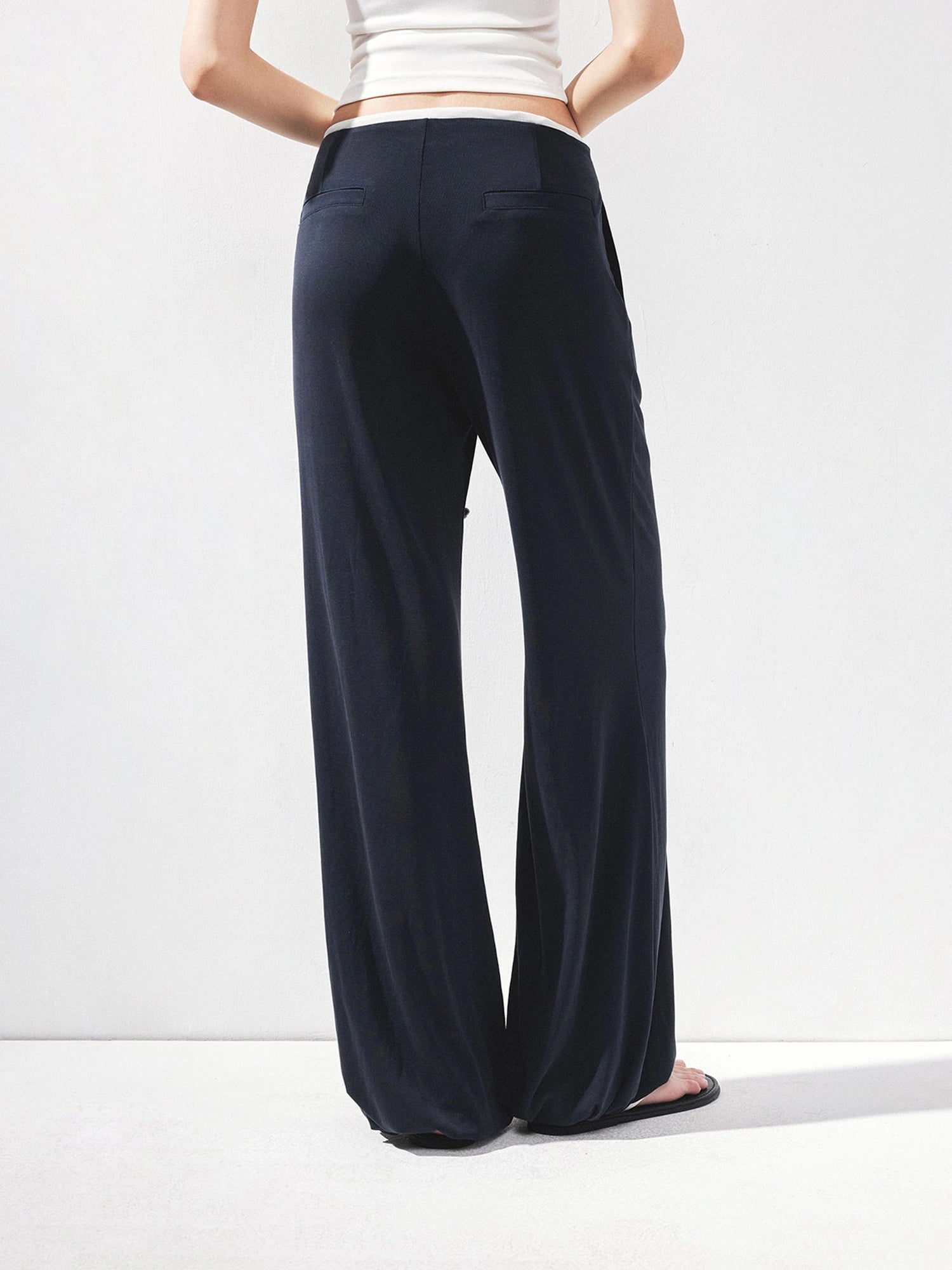 kvkv Liquid Feel Wide Leg Drawstring Ankle Pants