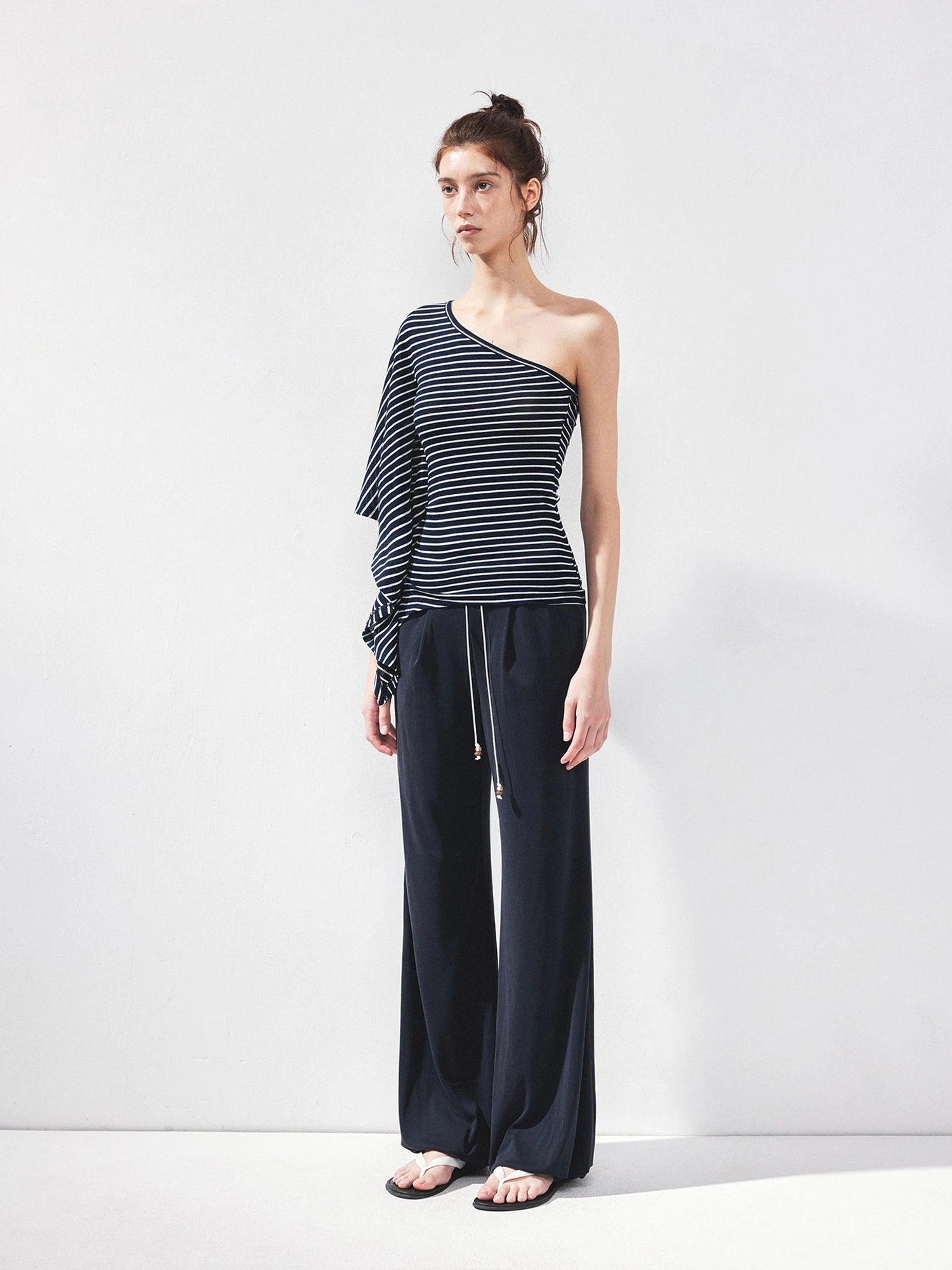 kvkv Liquid Feel Wide Leg Drawstring Ankle Pants
